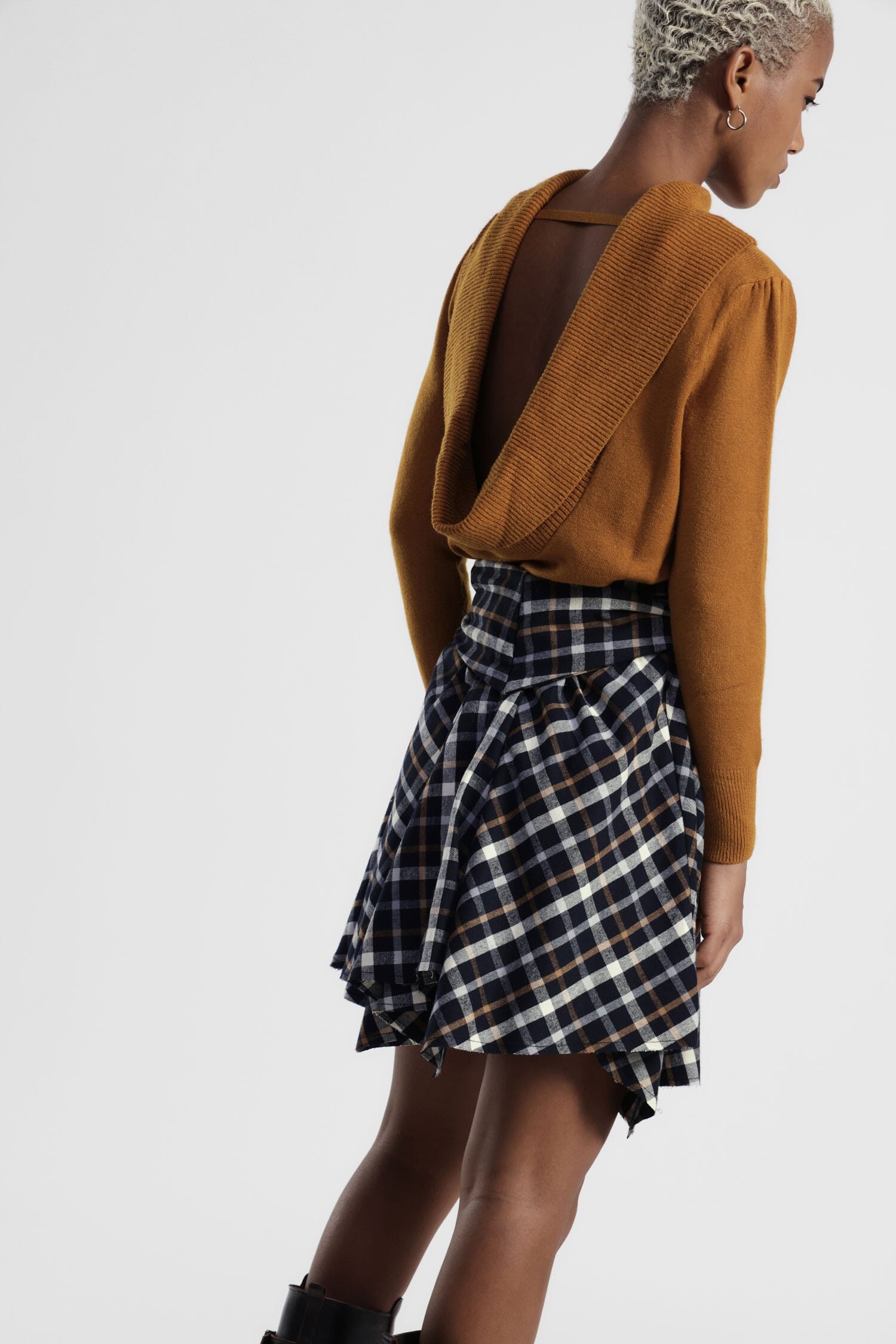 Maglione Scollo Posteriore Collo Ampio Dixie