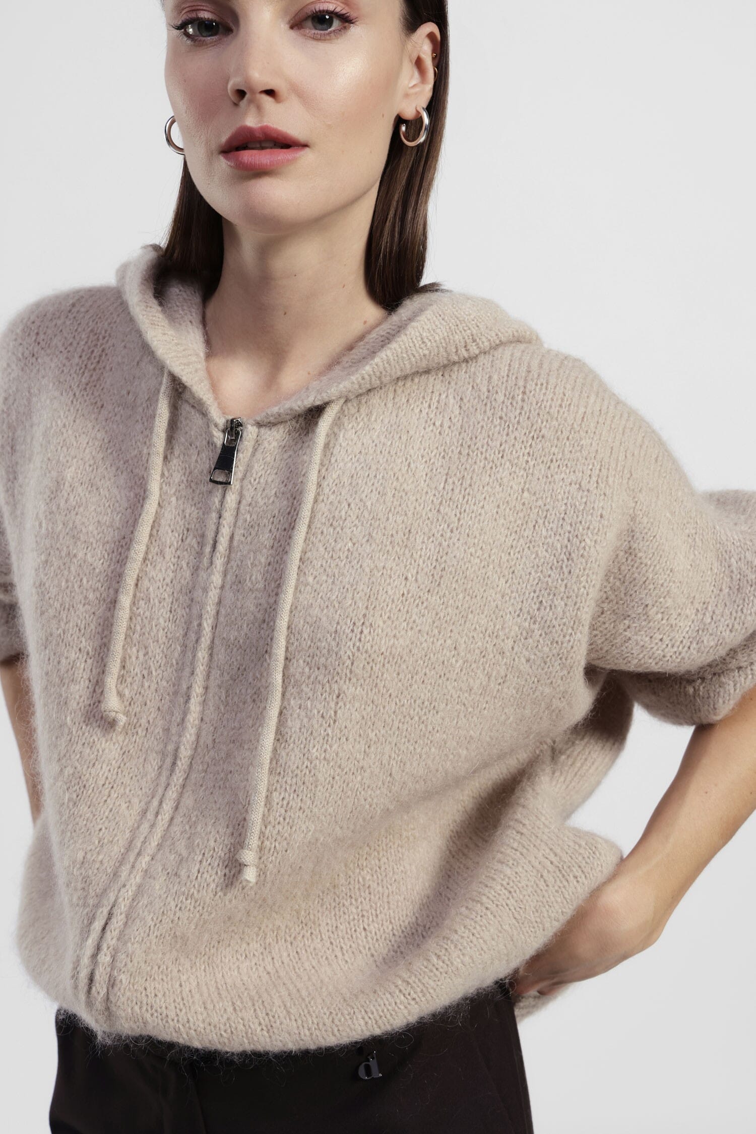 Cardigan Oversize Con Cappuccio E Zip Frontale Dixie