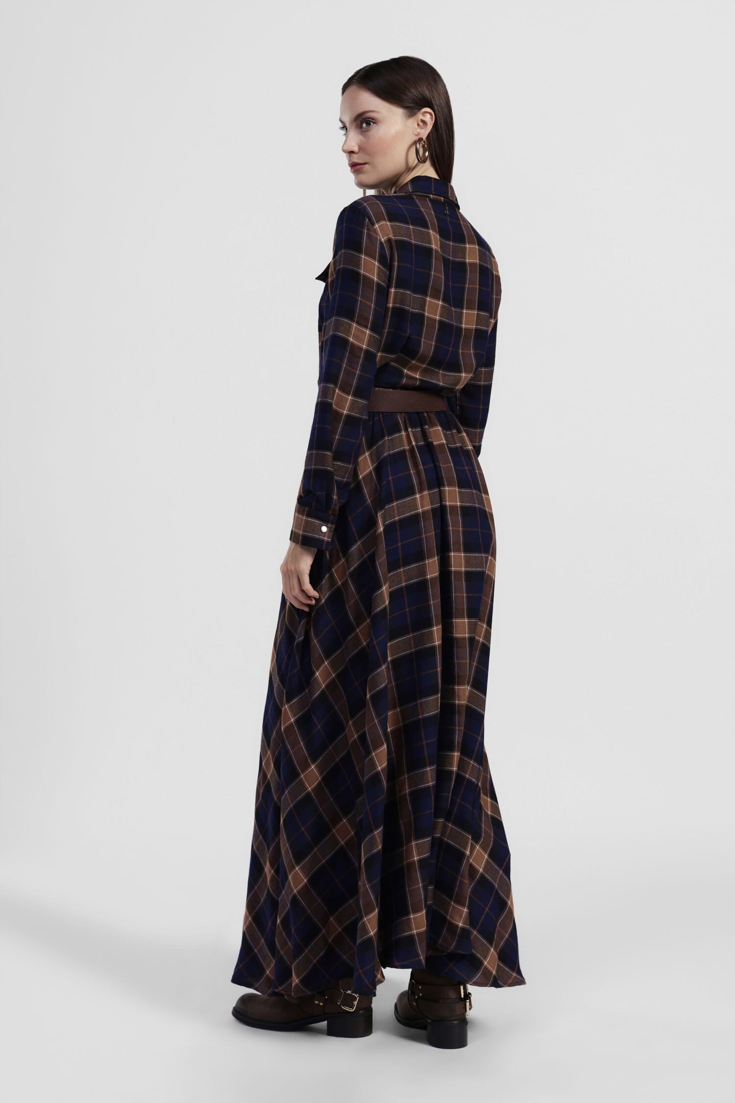 Long Checkered Dress With Belt And Dixie Pockets