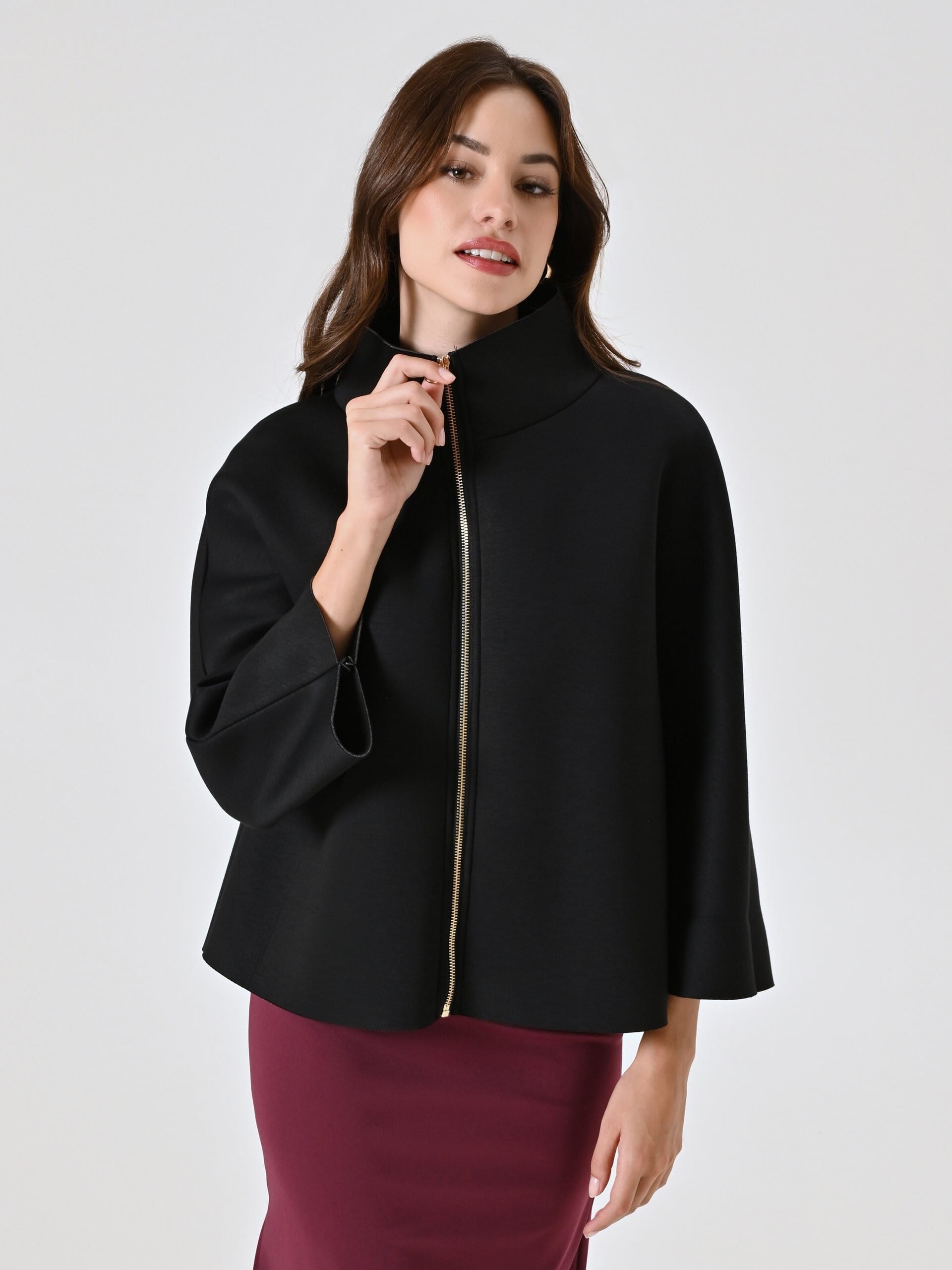 Cappotto Corto Over Effetto Mantella In Neoprene Rinascimento