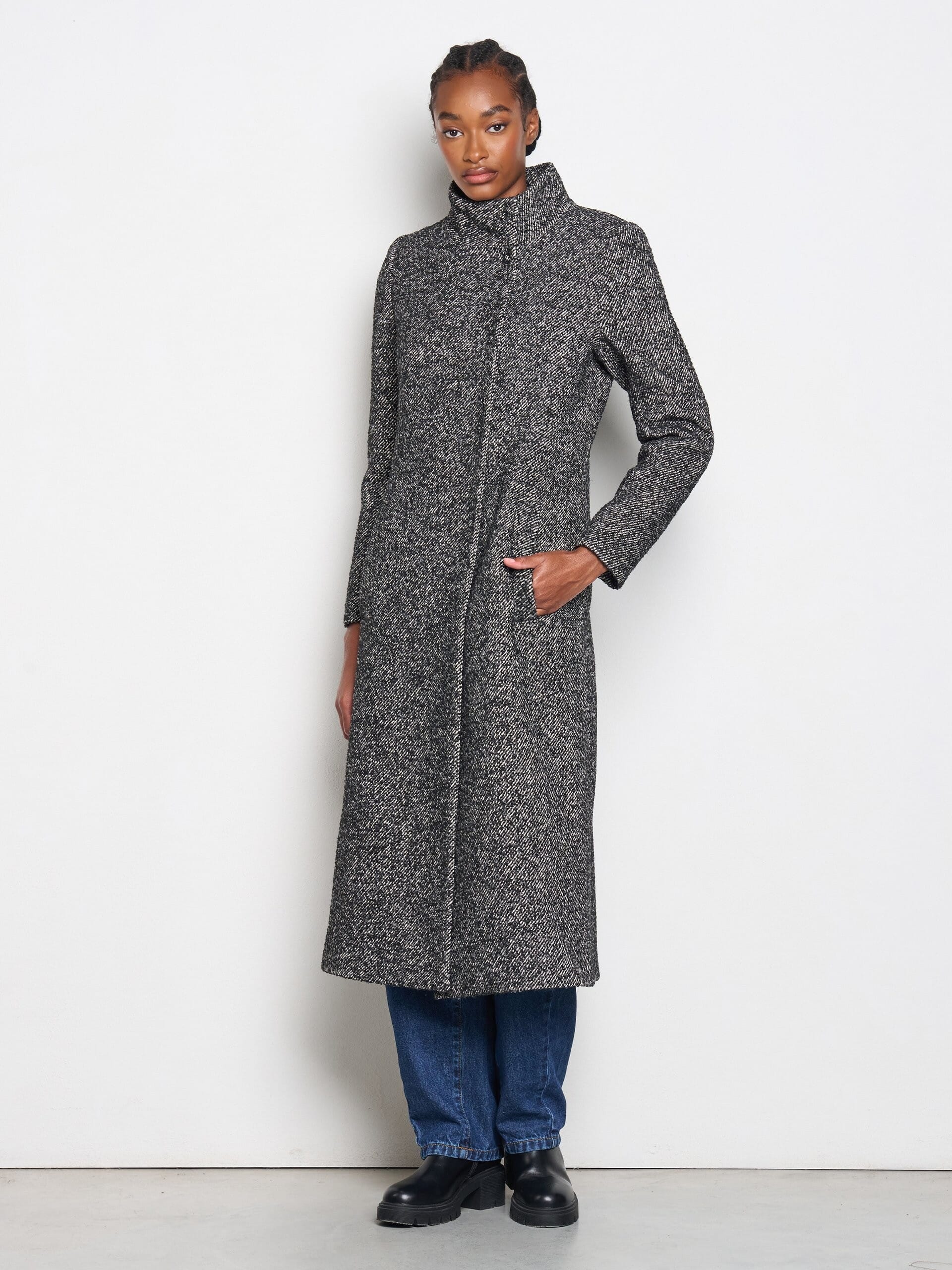 Cappotto Lungo Sfiancato Spinato Con Bottoni A Scomparsa Rinascimento