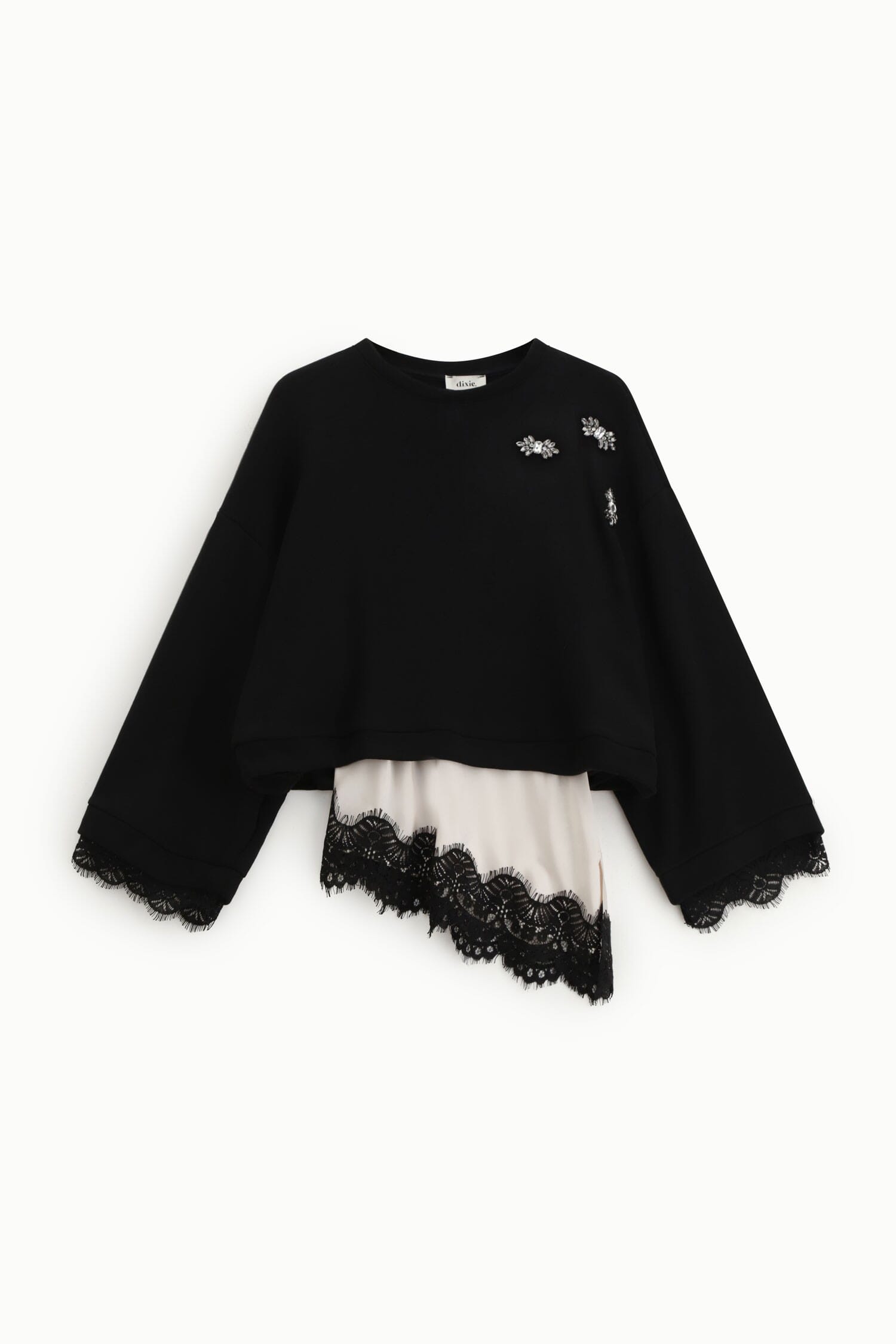 Short Sweater With Wide Sleeves And Lace Dixie