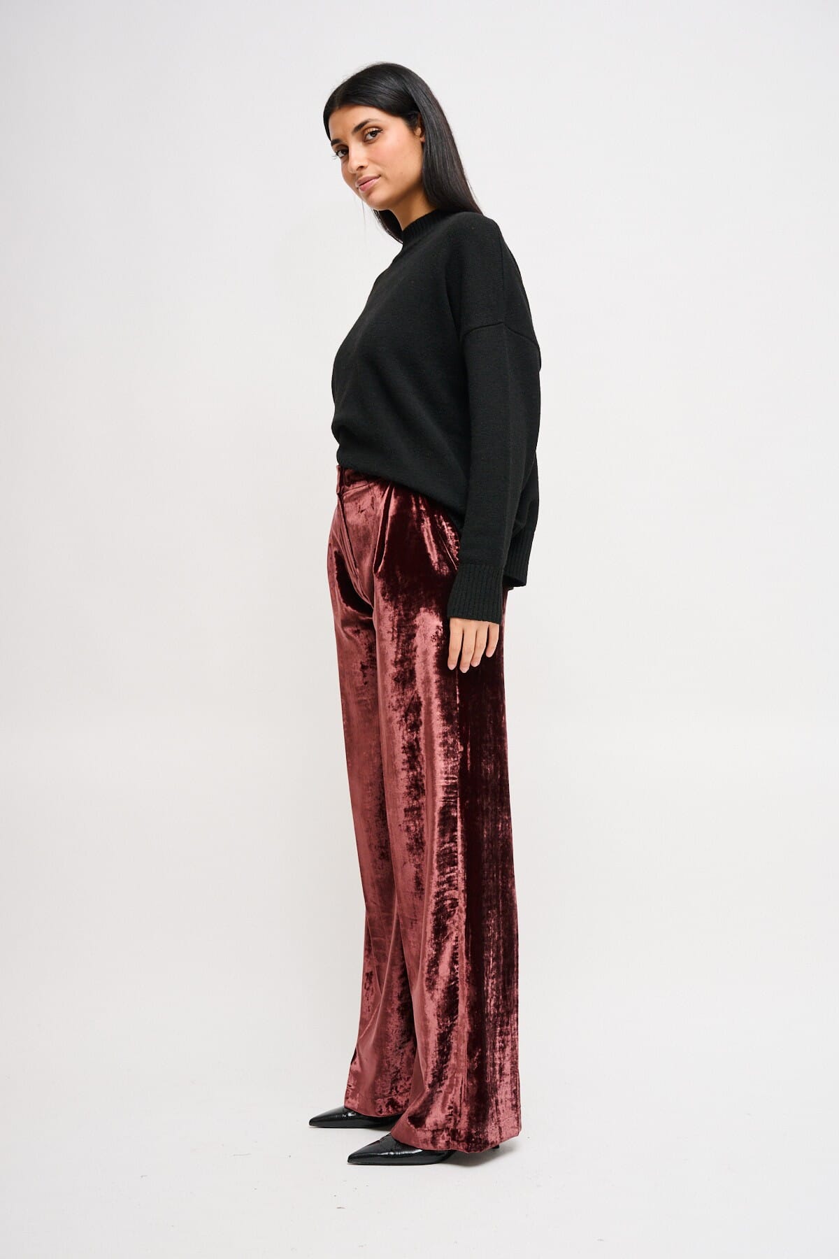 Pantaloni A Palazzo In Velluto Liscio Maryley