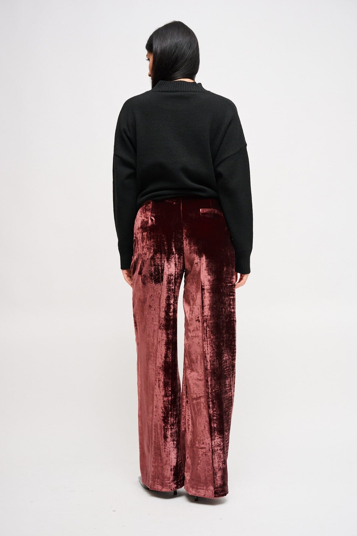 Pantaloni A Palazzo In Velluto Liscio Maryley