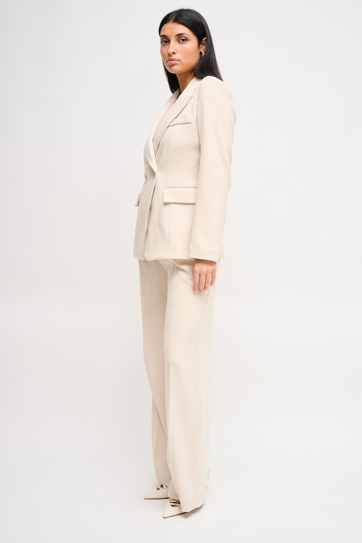 Completo Giacca Doppiopetto E Pantalone A Palazzo Maryley