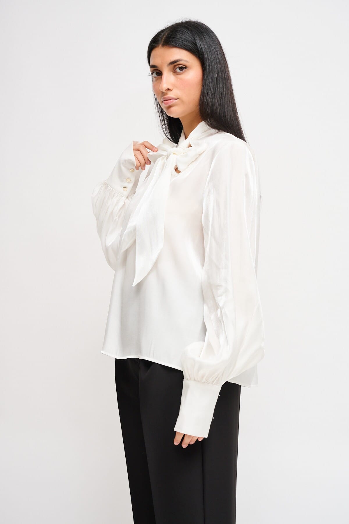 Blusa Con Fiocco Maryley
