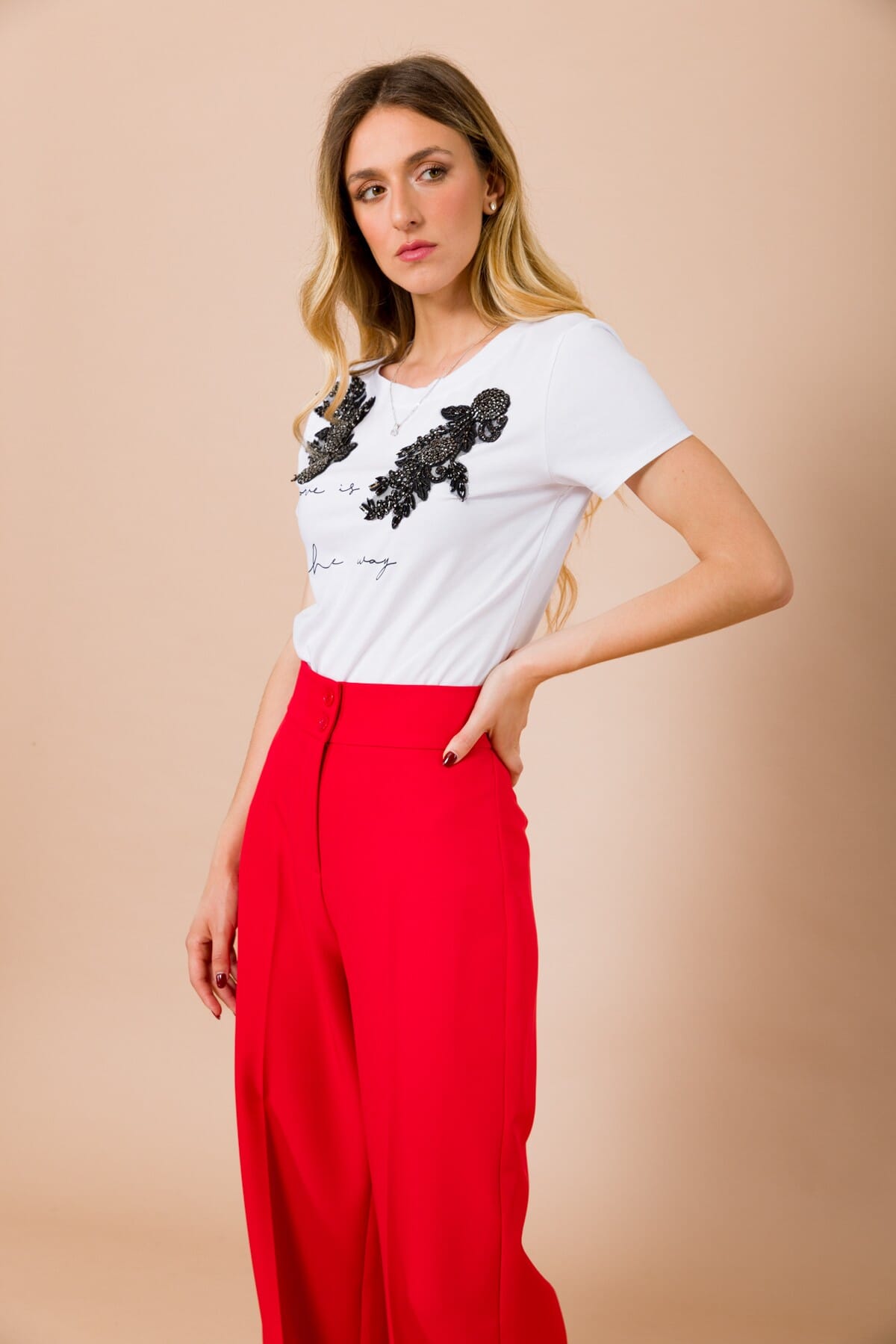 T-Shirt Love Is The Way Con Applicazioni Gioiello Maryley