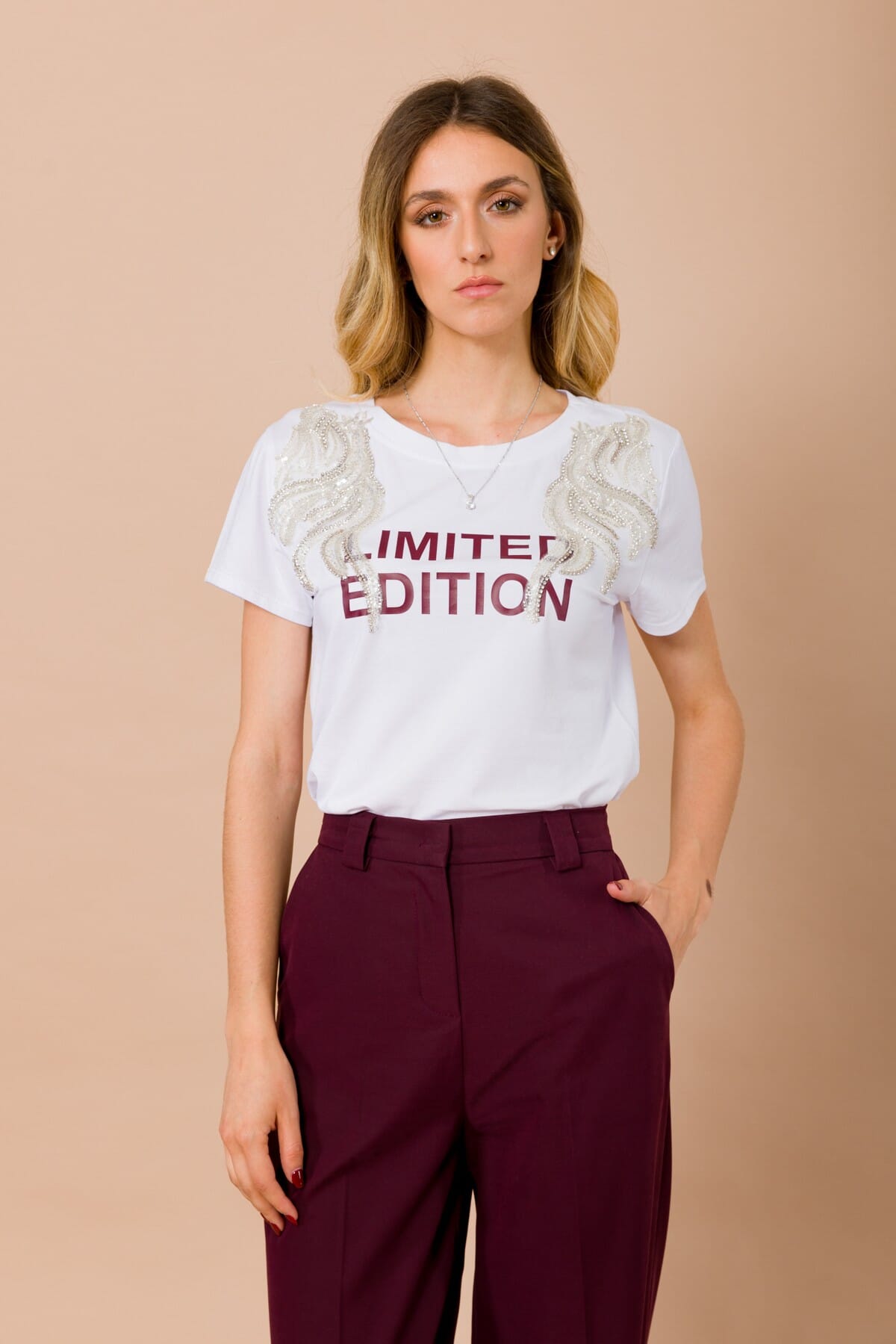 T-Shirt Limited Edition Con Applicazioni Gioiello Maryley