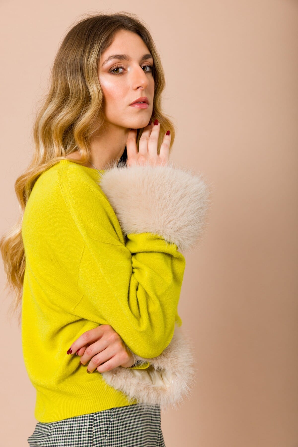 Maglia Girocollo Con Polsi In Eco Pelliccia Staccabili Maryley