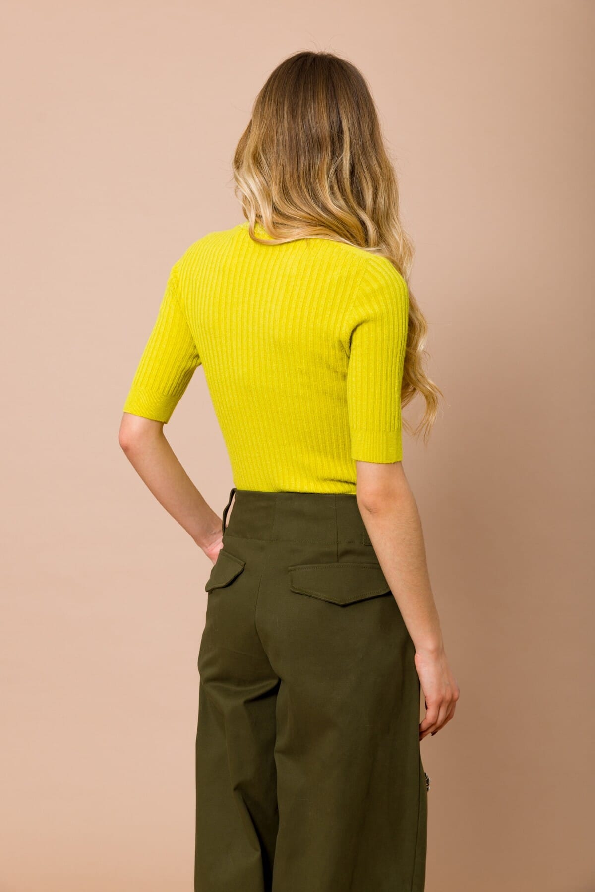 Maglia Girocollo A Costine Con Manica Corta Maryley