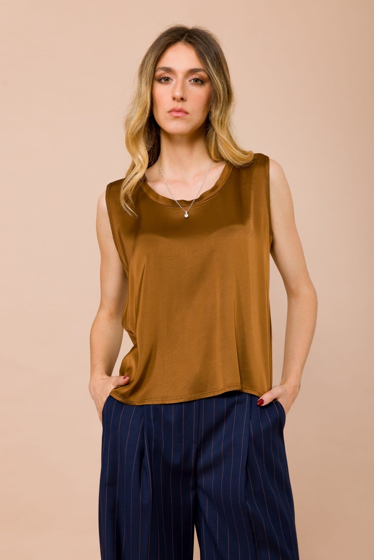 Top Girocollo In Raso Di Viscosa Maryley