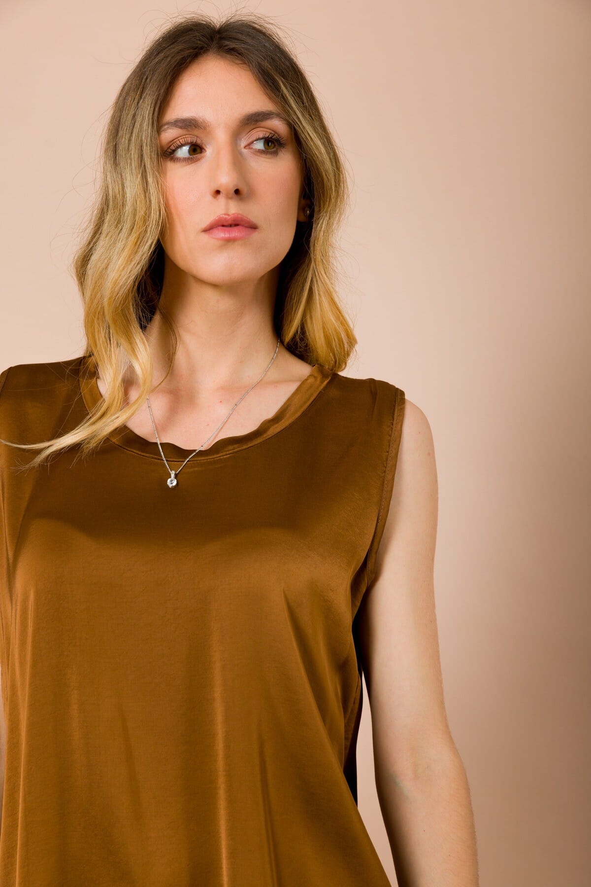 Top Girocollo In Raso Di Viscosa Maryley