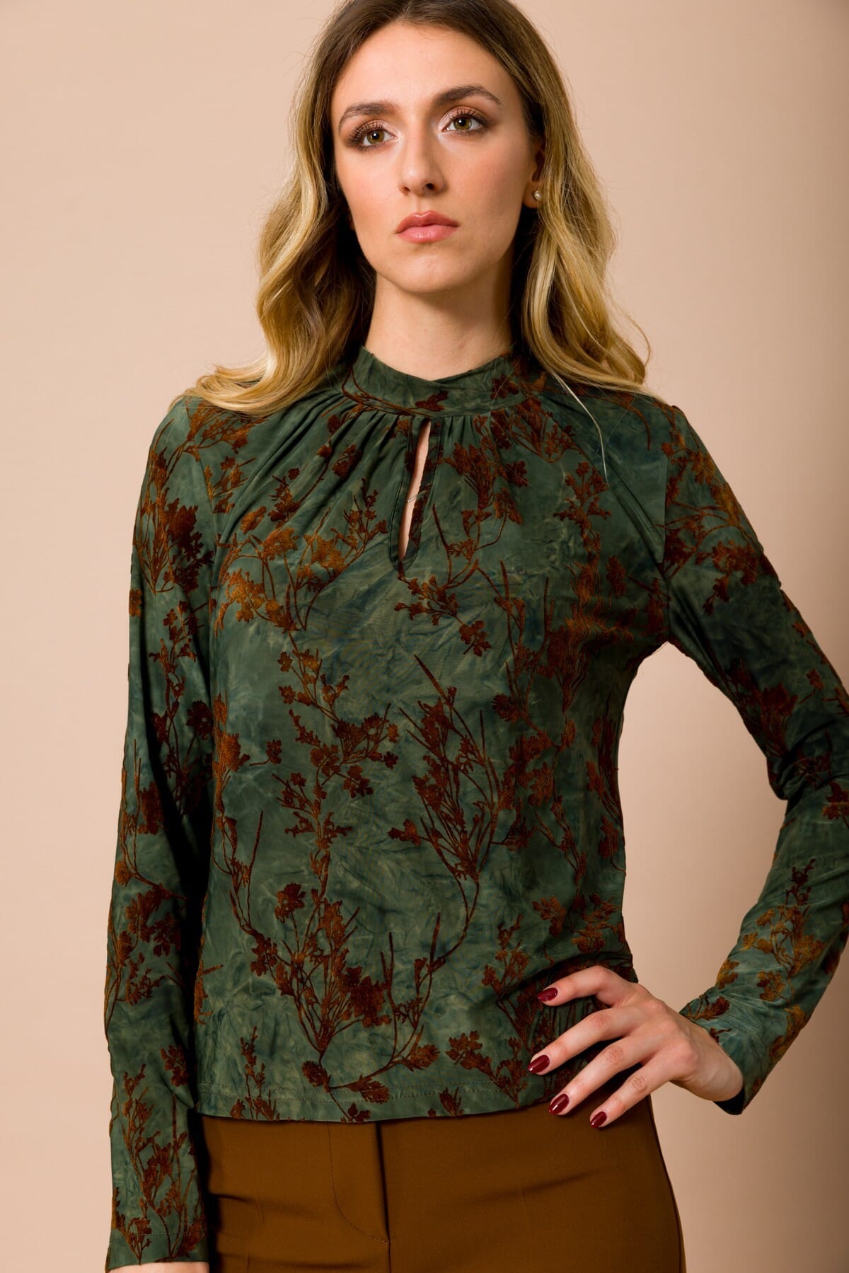 Blusa Girocollo Manica Lunga Con Stampa Floccata Maryley