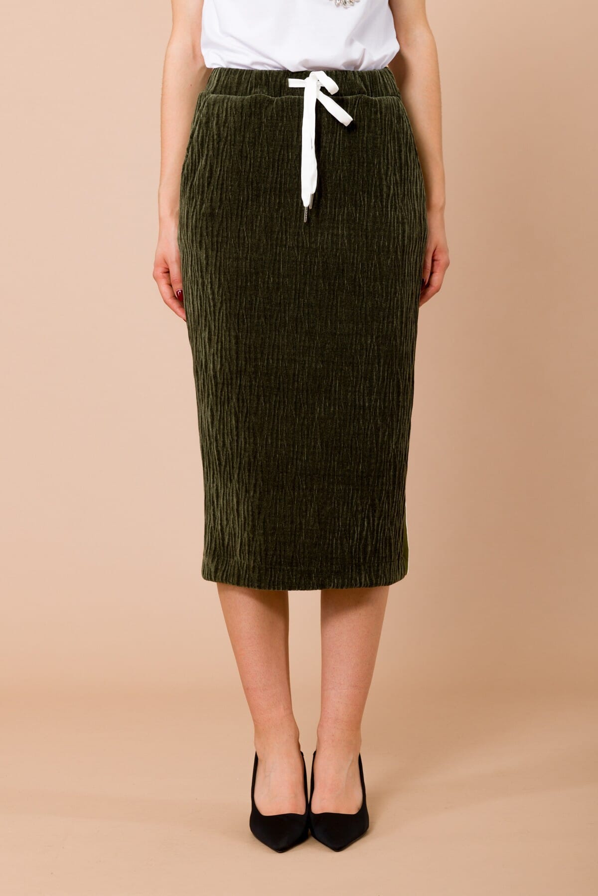 Longuette Con Bande Costina E Coulisse In Vita E Spacco Nel Centro Dietro Maryley