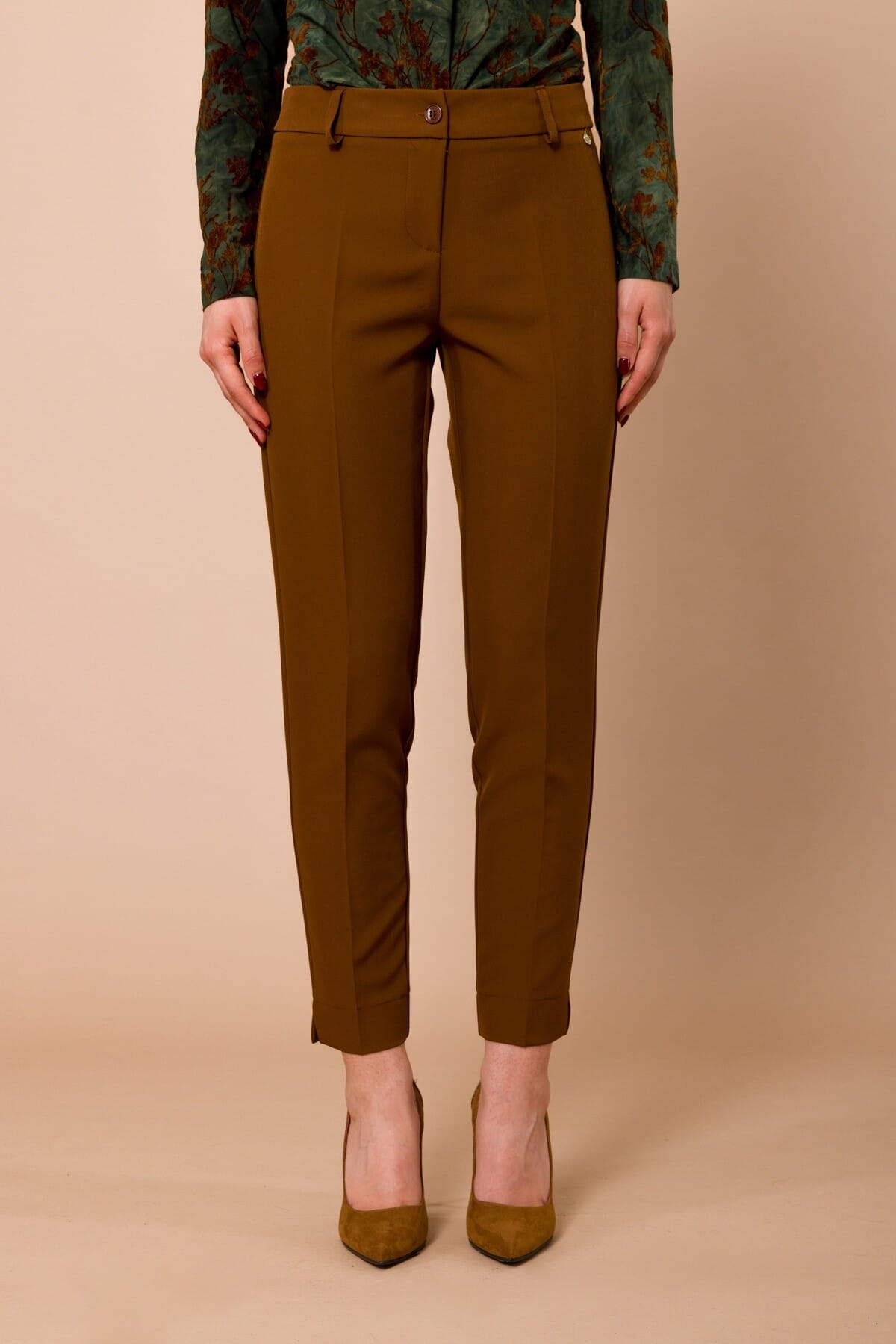 Maryley Cigarette Breeches with Bottom Slit
