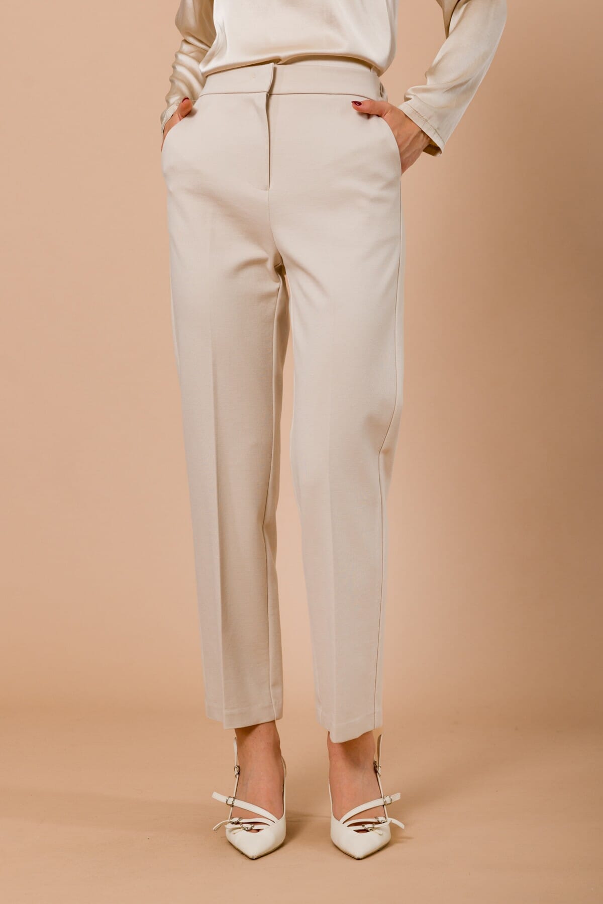 Pantalone In Punto Milano Dritto Con Elastico Nel Retro Maryley