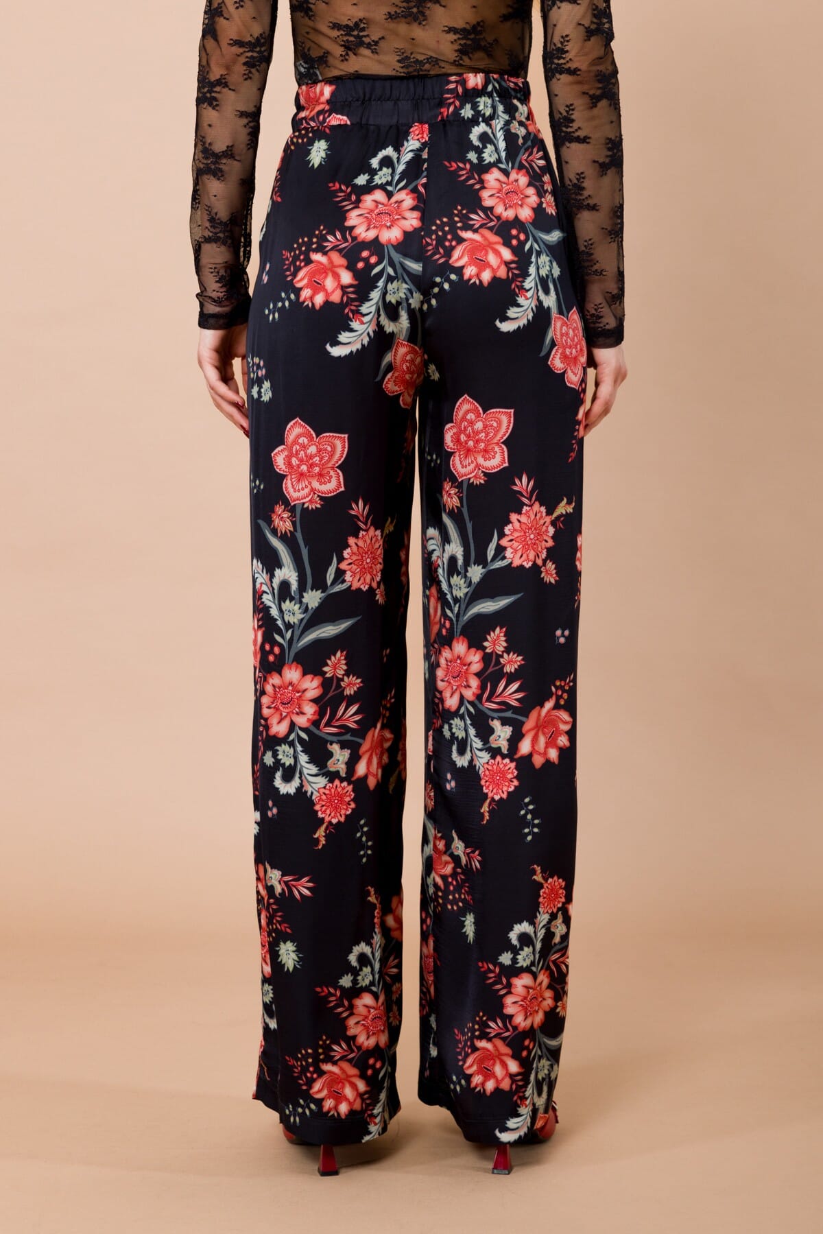 Pantalone Dritto Con Elastico In Vita In Raso Di Viscosa Fantasia Maryley