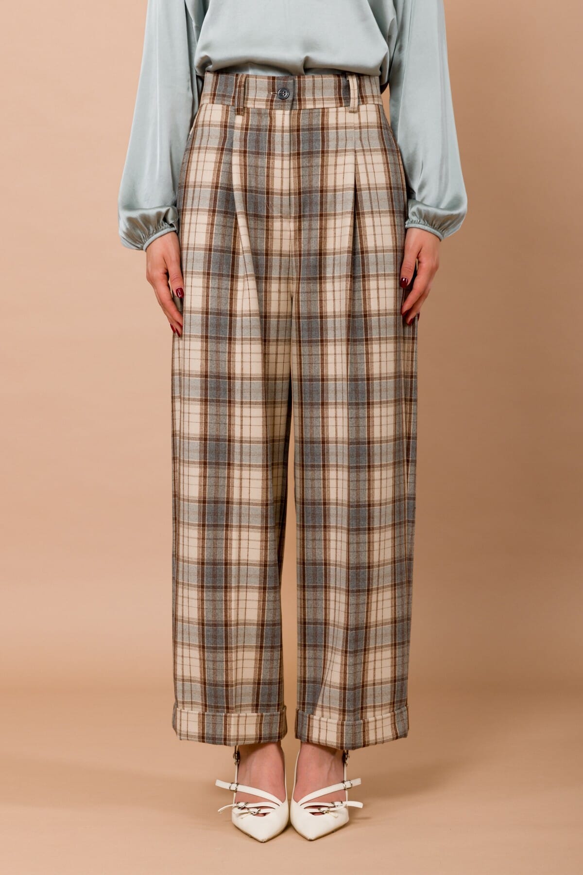 Pantalone In Check Con Risvolto E Tasche Applicate Nel Retro Maryley