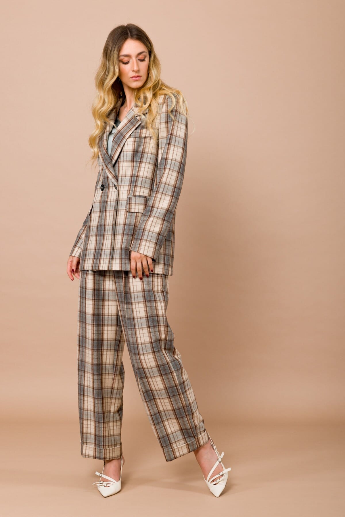 Pantalone In Check Con Risvolto E Tasche Applicate Nel Retro Maryley