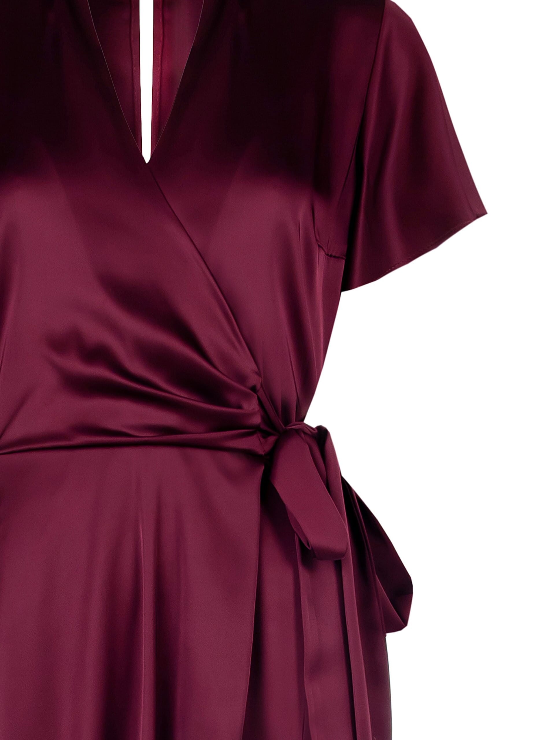 Abito Lungo In Raso Con Scollo A V Incrociato Annodato In Vita Rinascimento