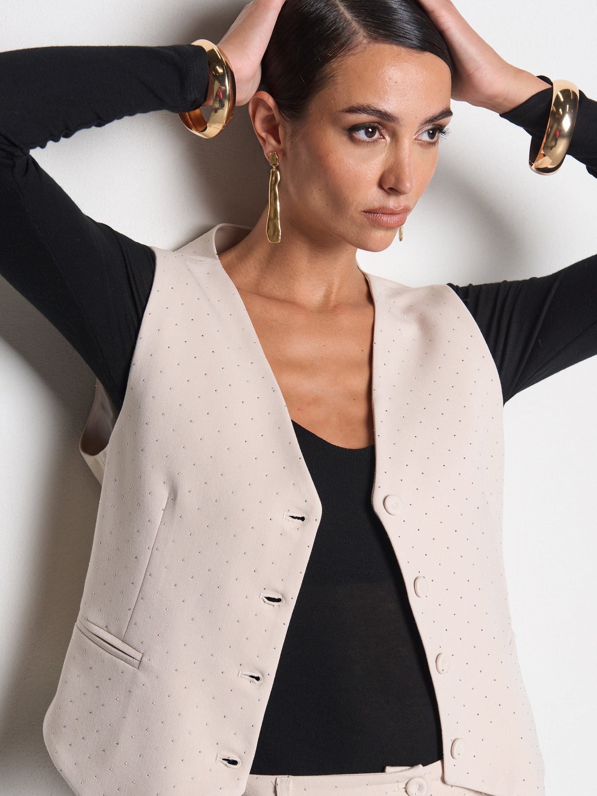 Gilet Ampio Con Cinturino Dietro Ricoperto Di Micro Strass Rinascimento