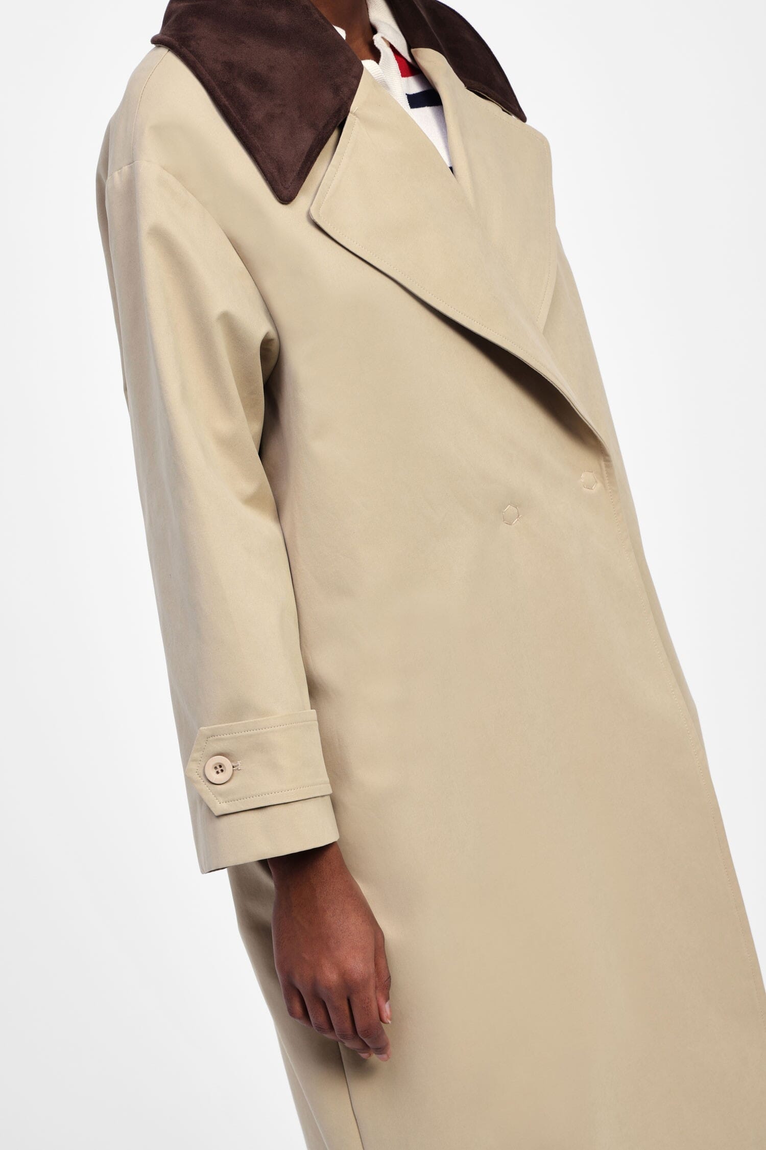 Trench Lungo Con Dettagli A Contrasto Dixie