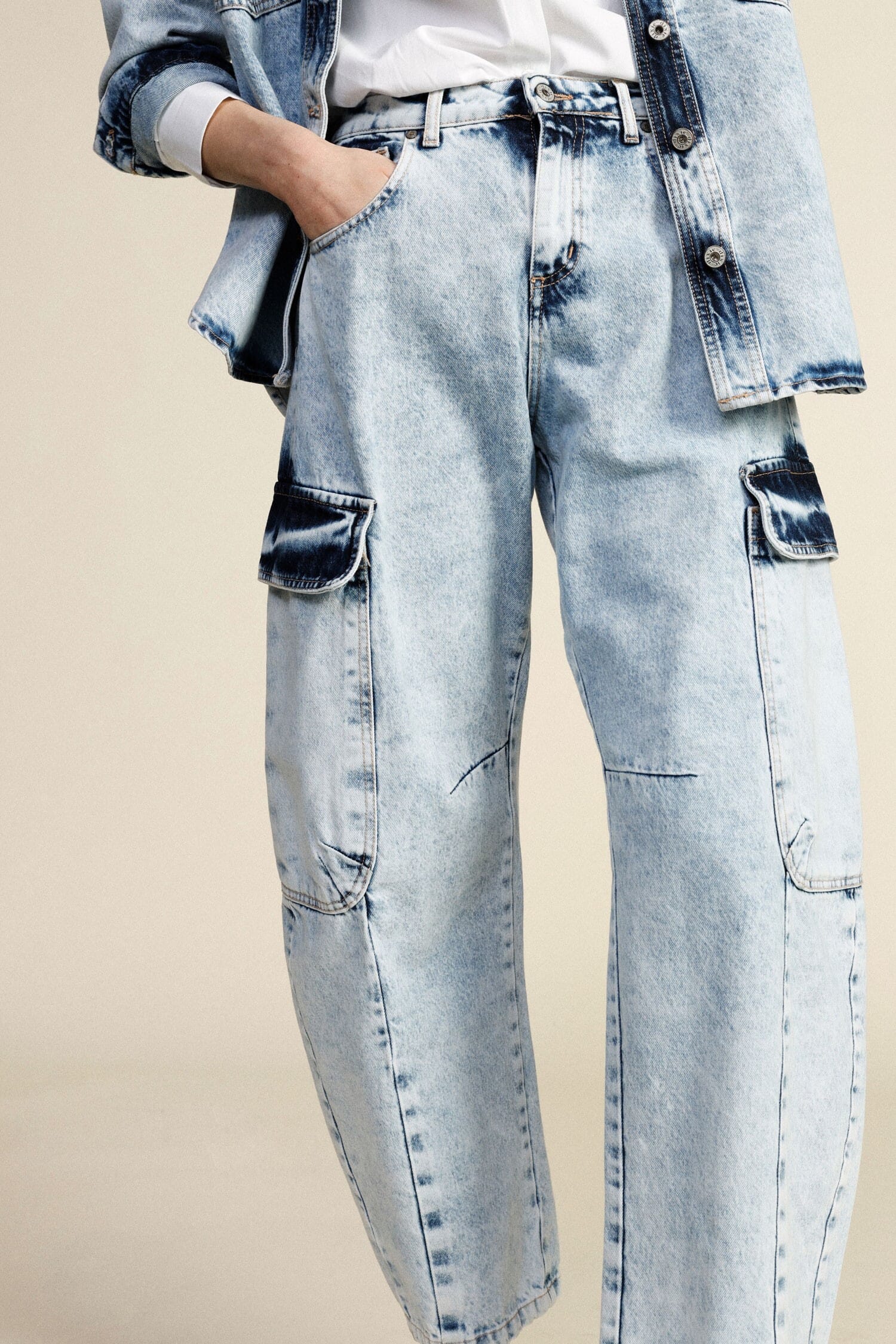 Jeans Balloon Fit Con Tasche Cargo E Cintura Dixie