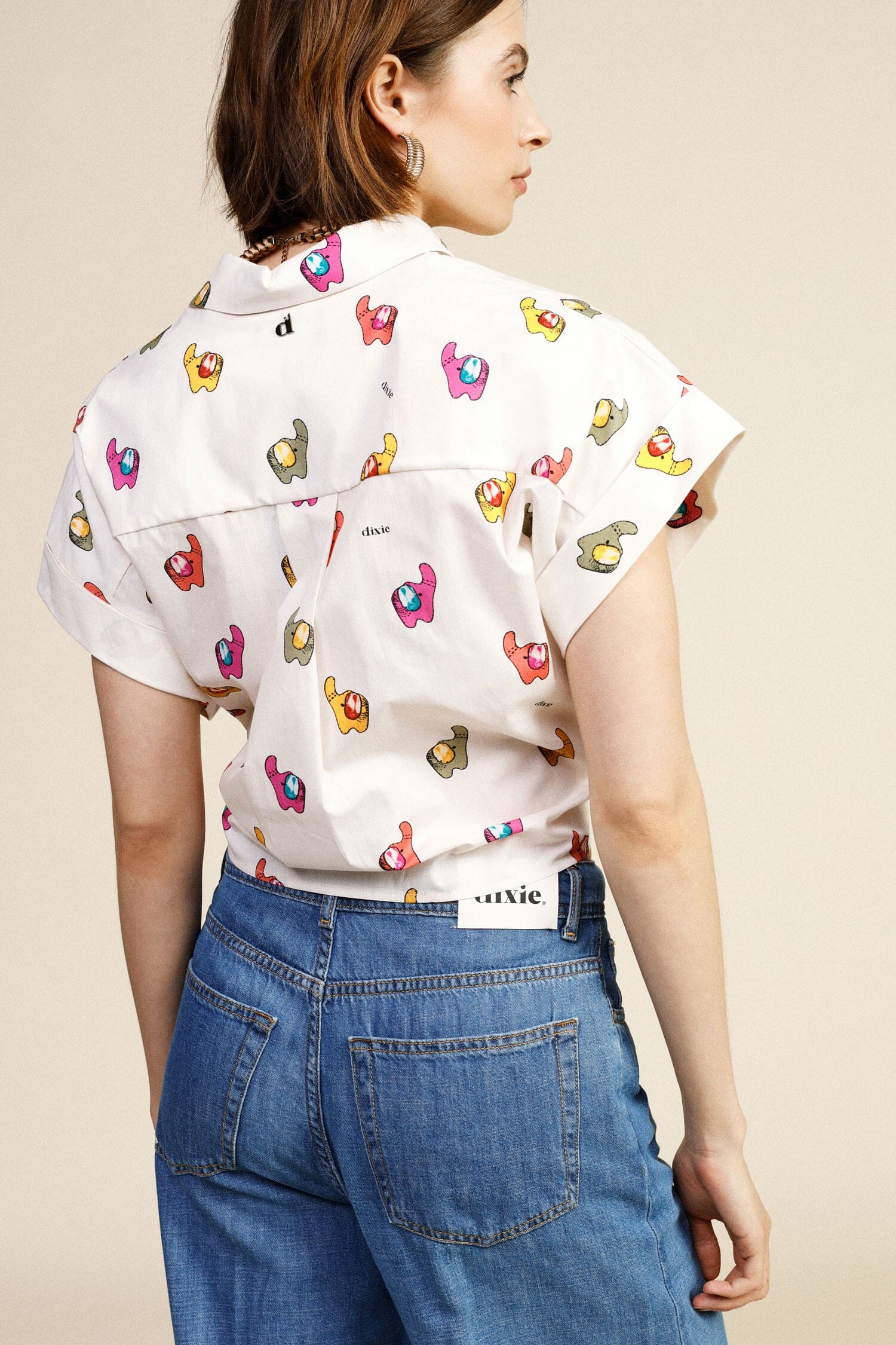 Cropped Shirt Fantasy Print With Front Knot Dixie