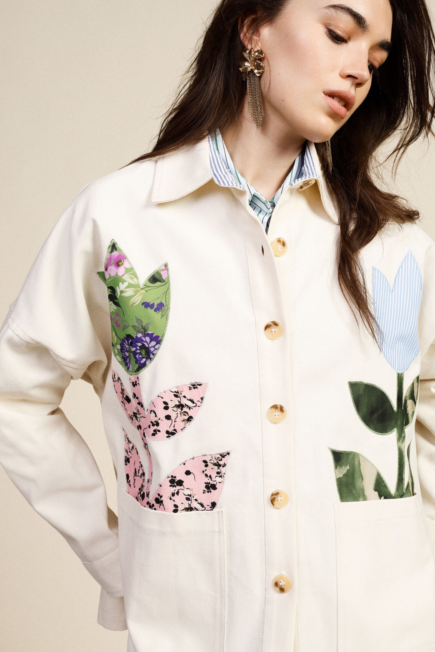 Blazer With Floral Appliqués And Front Pockets Dixie