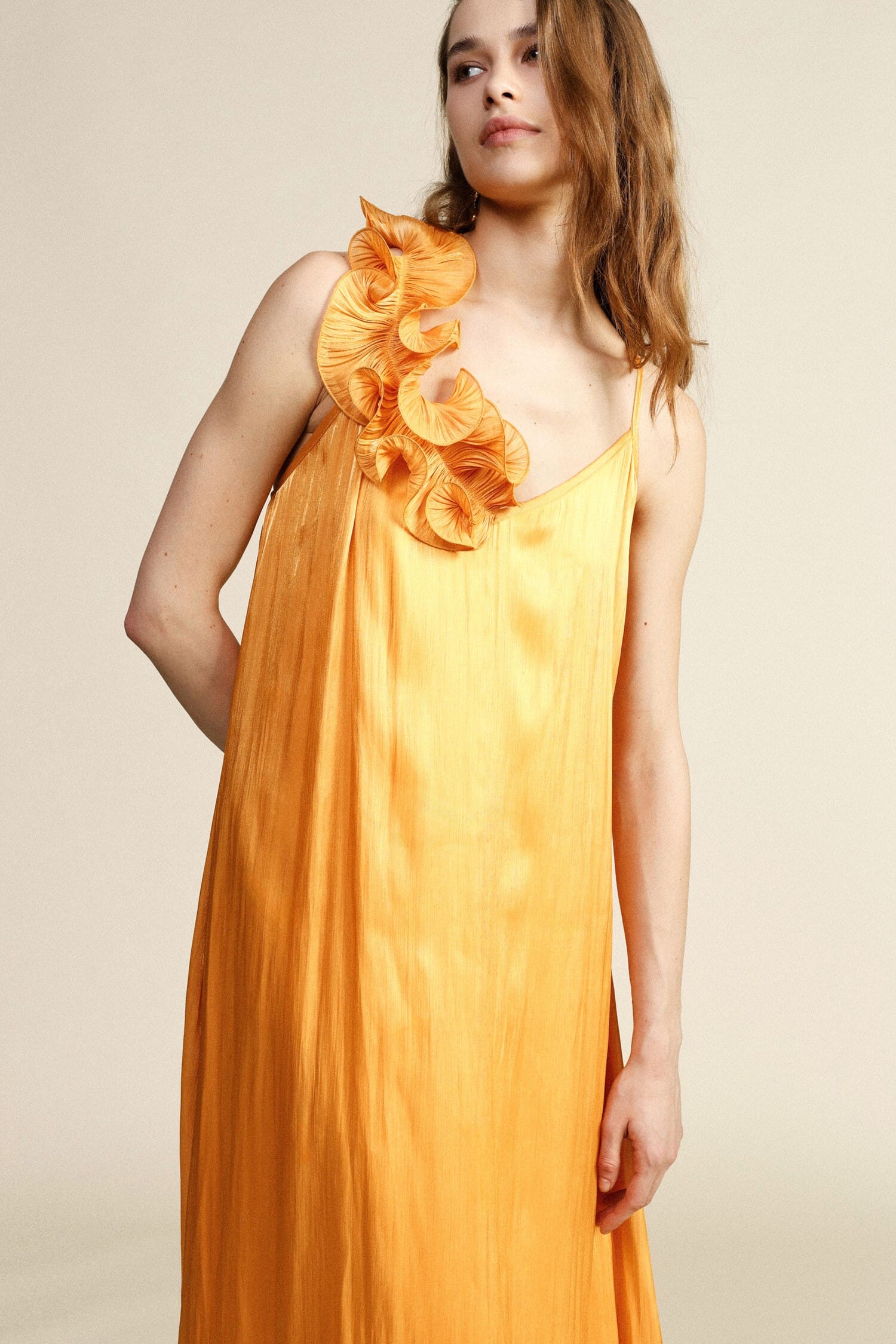 Vestito Lungo Con Spalline E Balza Decorativa Dixie