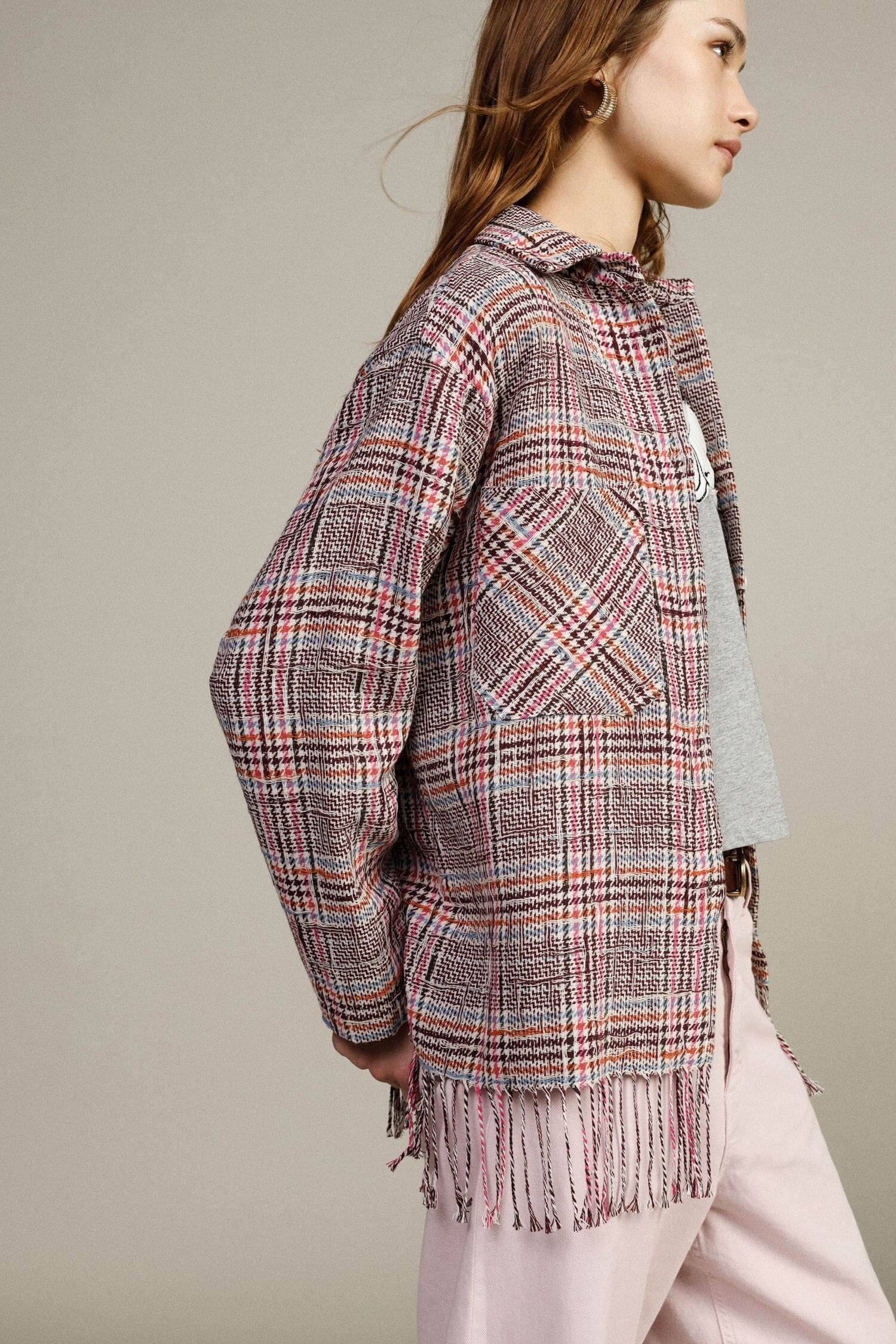 Shirt With Fringes And Front Pockets Printed Dixie