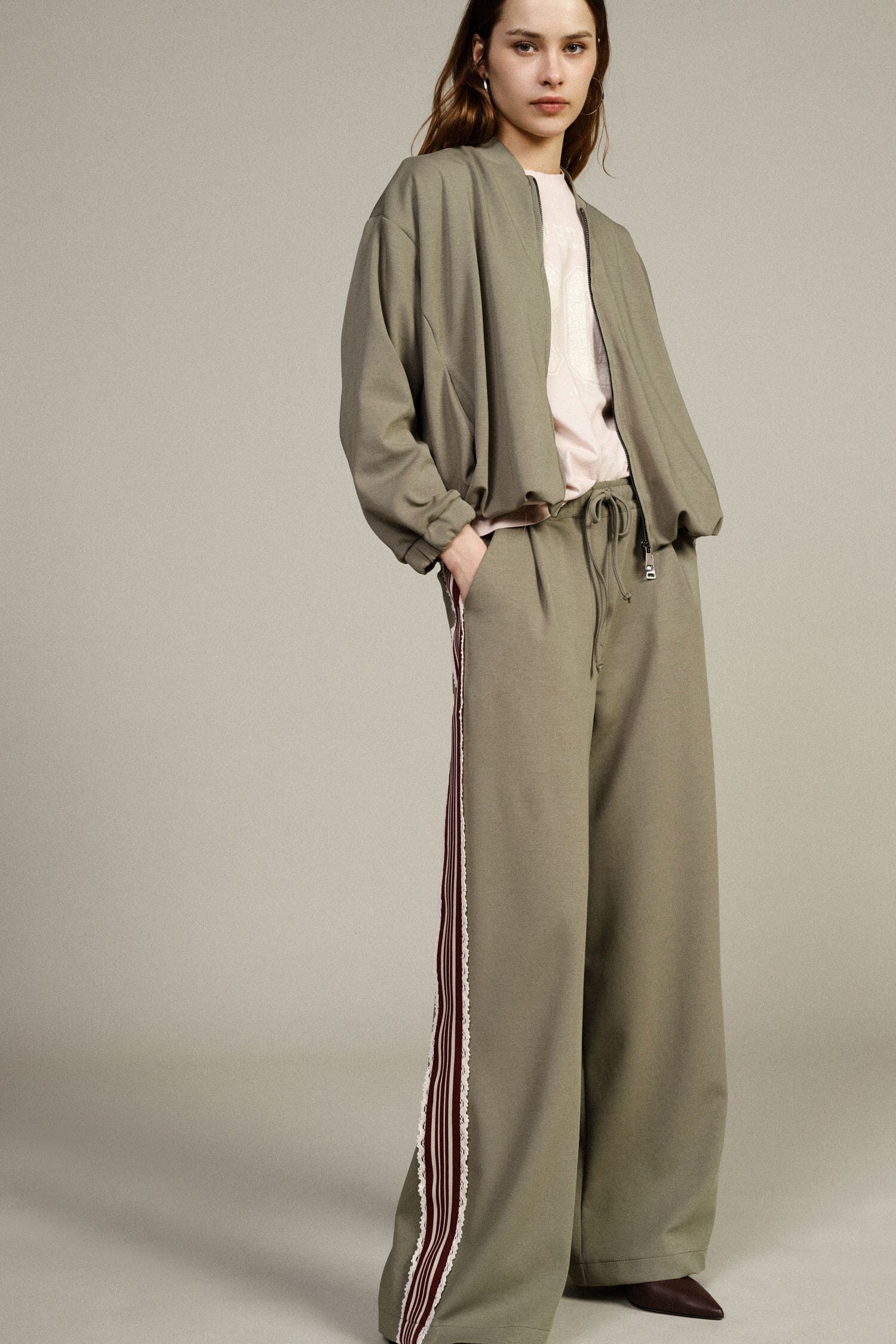 Palace Trousers With Striped Sideband Dixie
