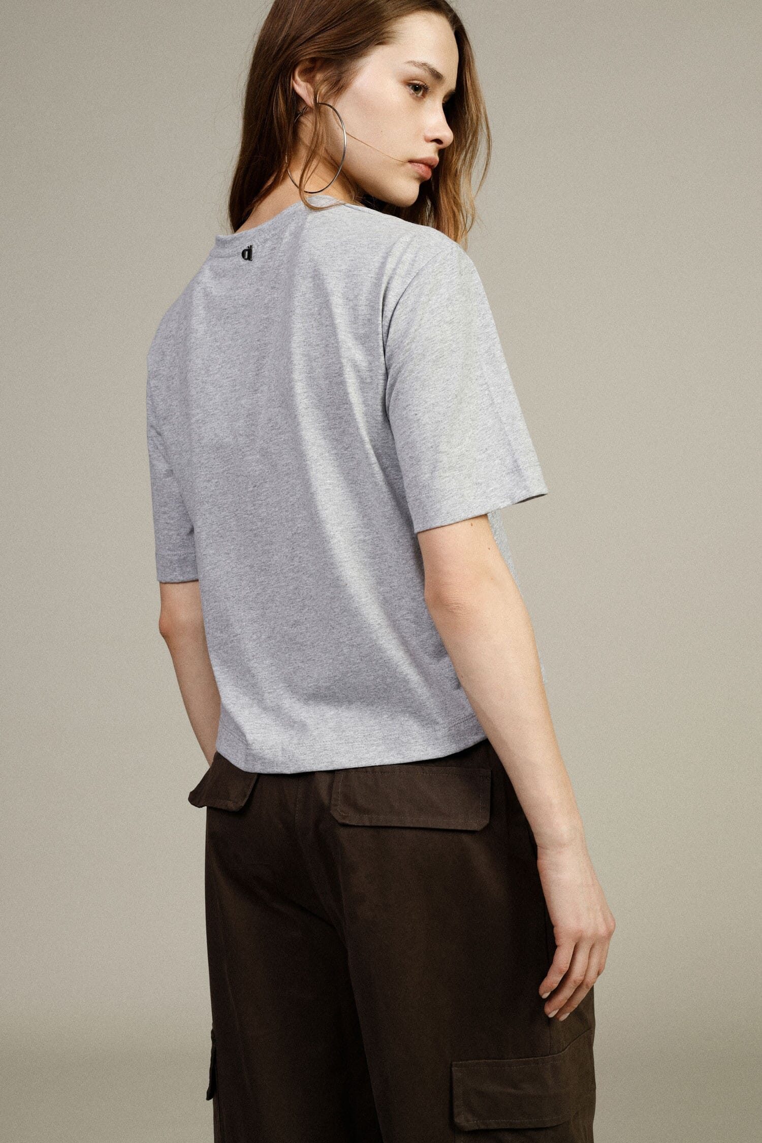 T-Shirt Boxy Fit Con Fazzoletto Decorativo Dixie