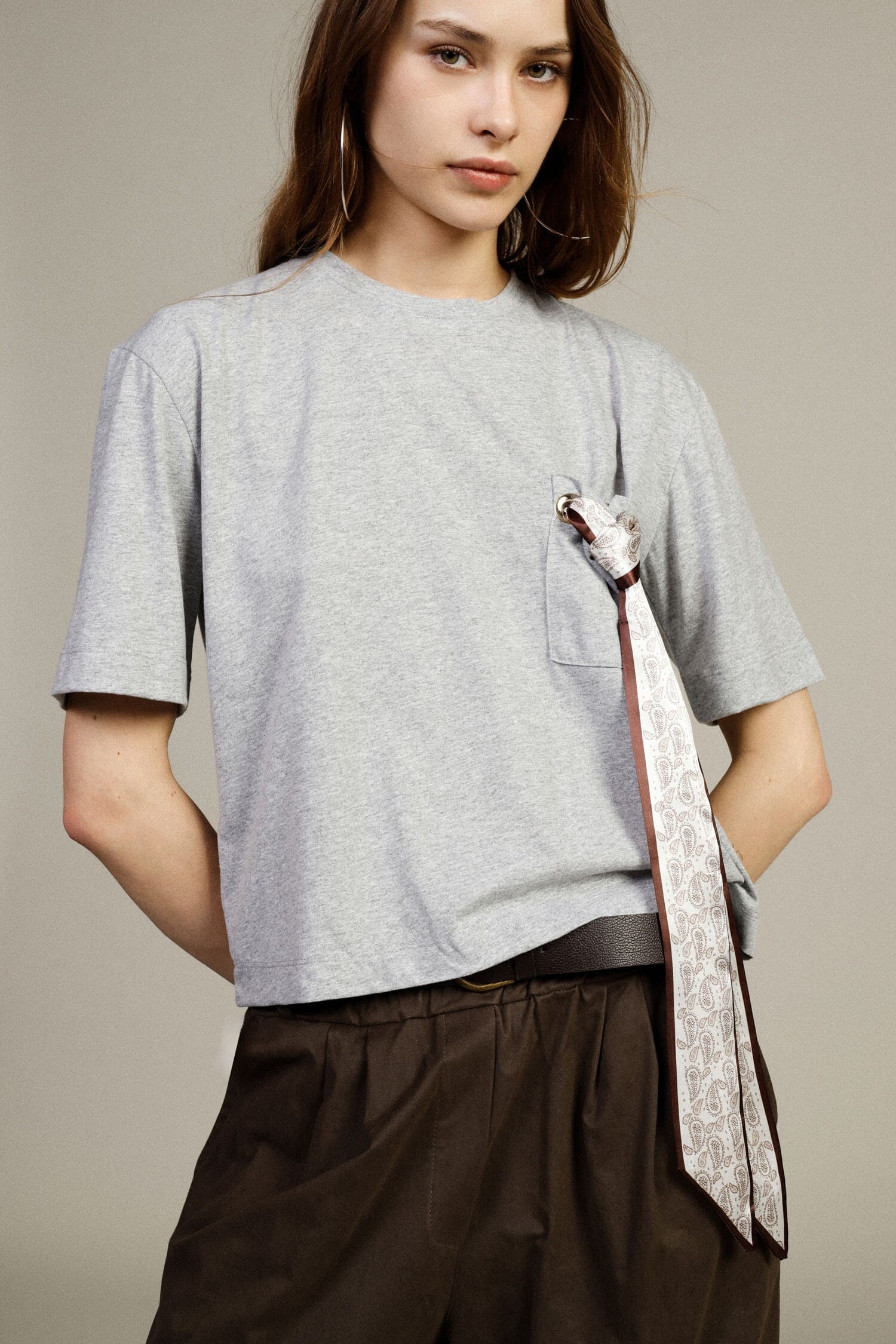 T-Shirt Boxy Fit Con Fazzoletto Decorativo Dixie