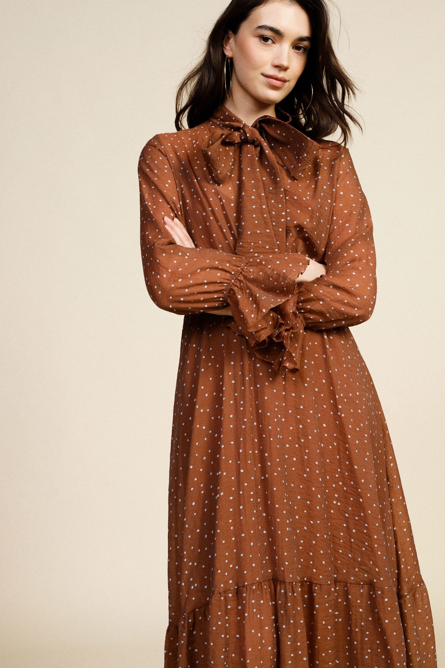 Robe longue imprimée Micro Polka Dot With Bow Neck Dixie