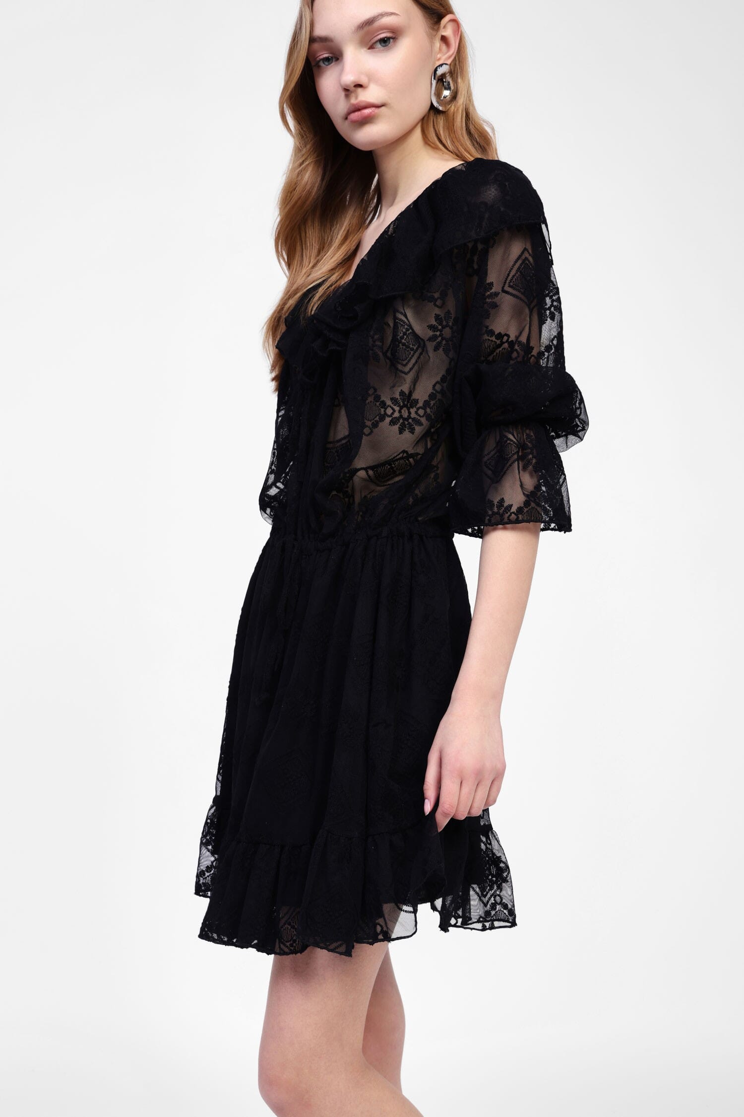 Robe courte et col en V Dixie