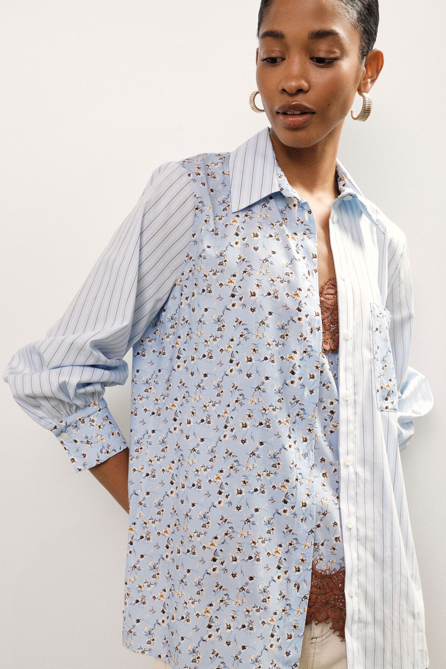 Camicia A Righe E Fiori Con Tasca Frontale Dixie