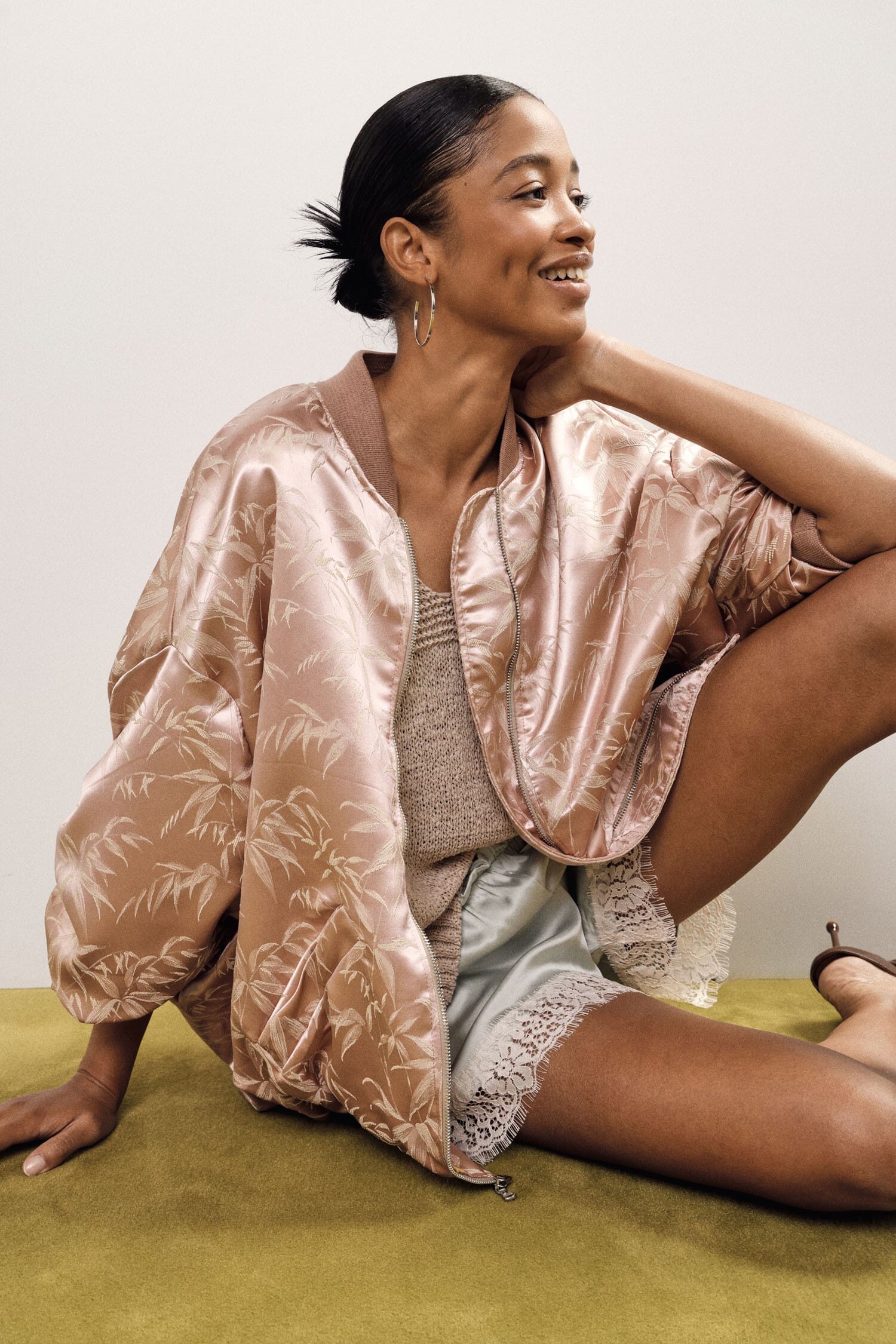 Bomber Oversize Con Stampa Foliage E Zip Dixie