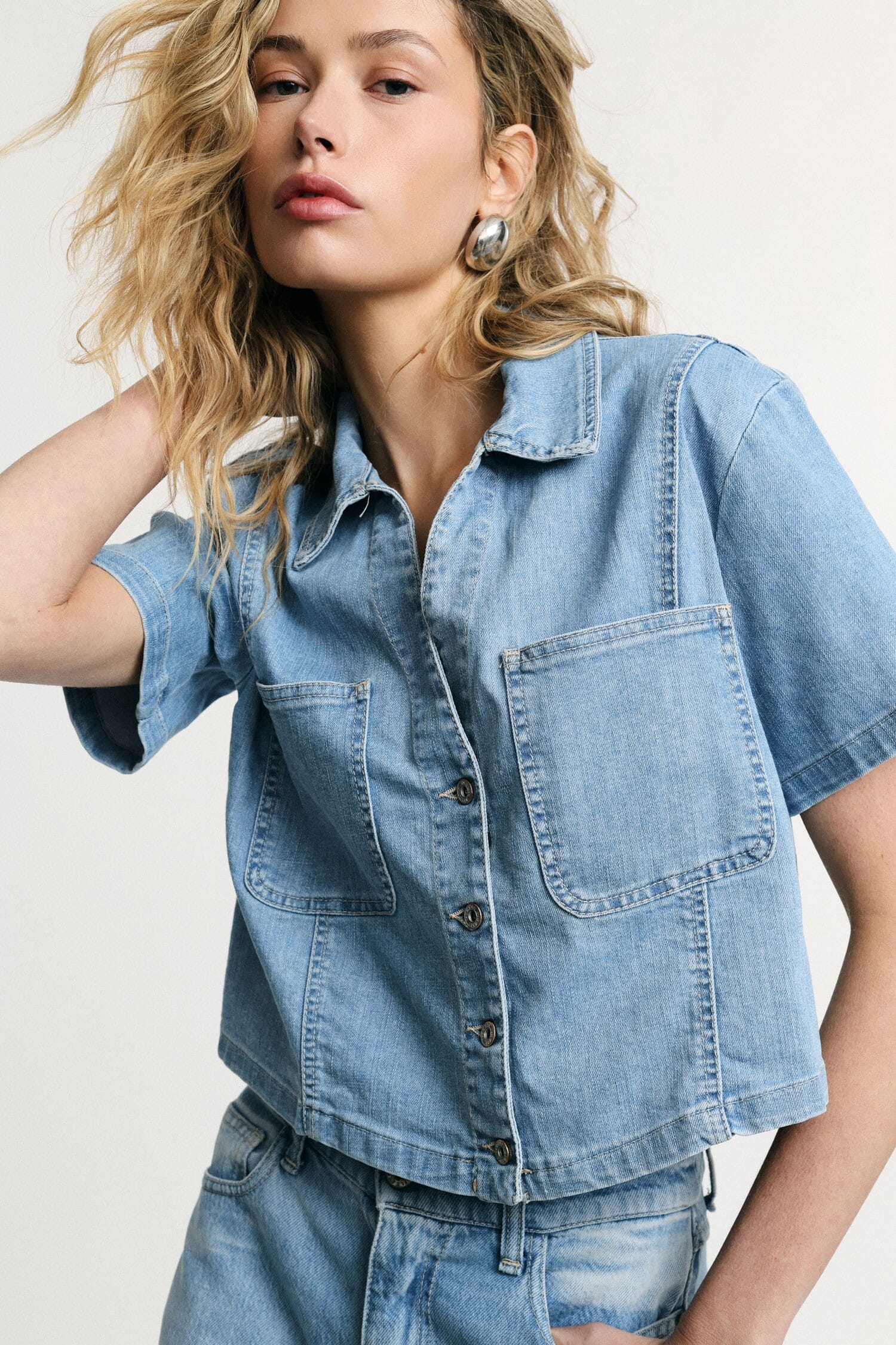 Cropped Shirt With Patch Pockets And Short Sleeves Please