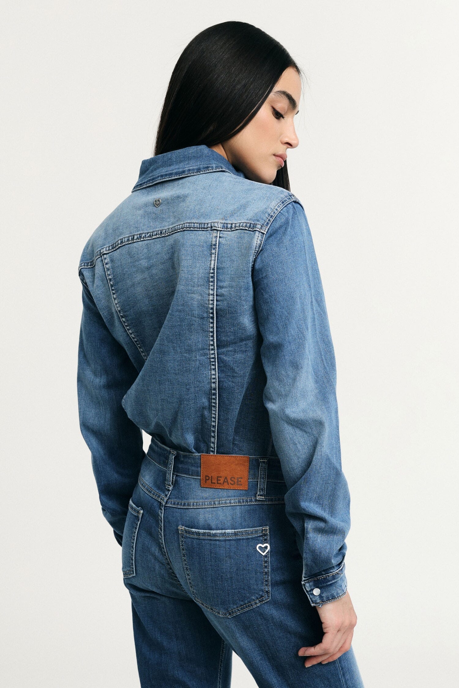 Denim Shirt With Front Pockets And Buttoned Cuffs Please