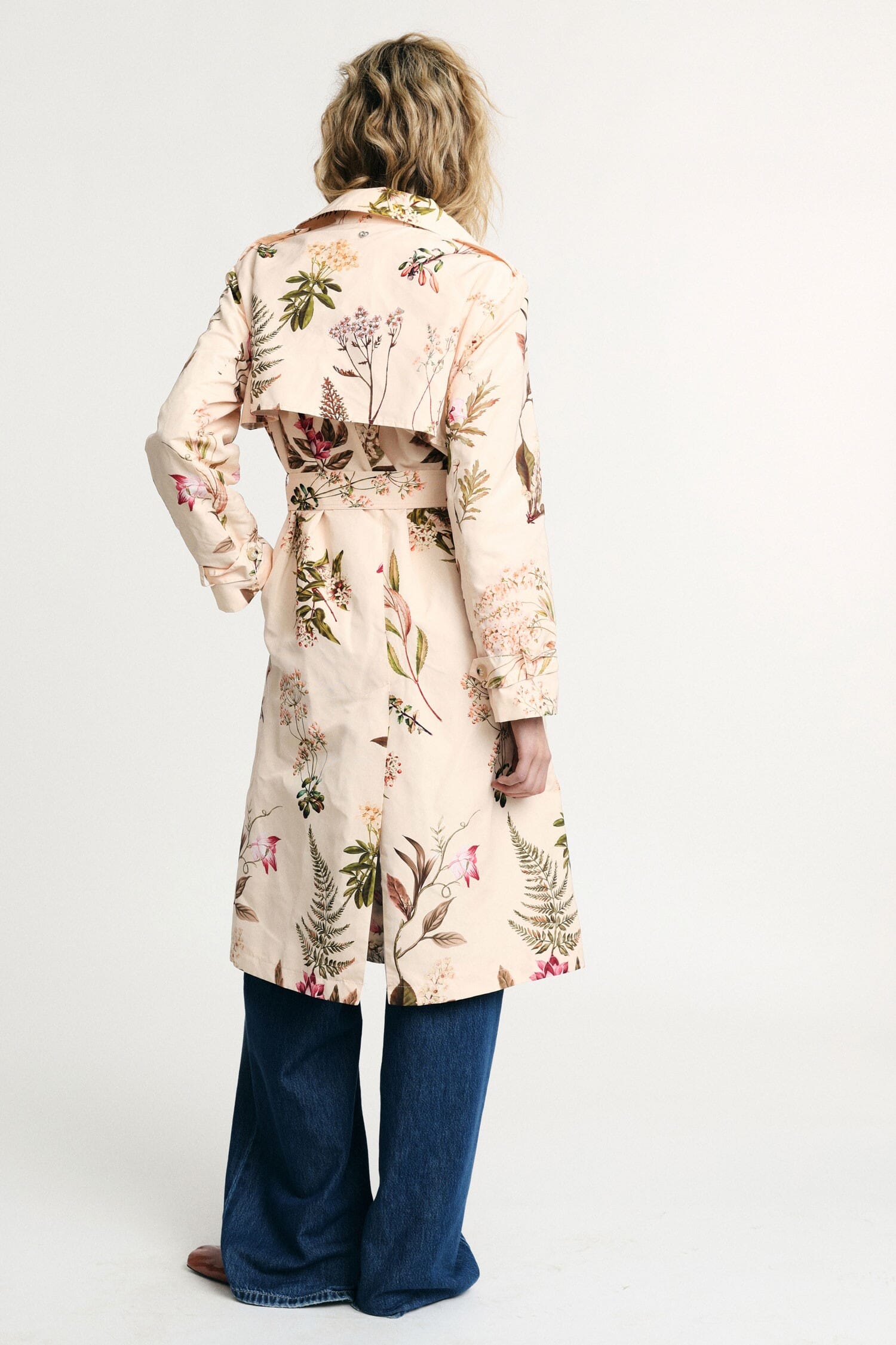 Floral Print Trench Coat With Belt And Buttons Please