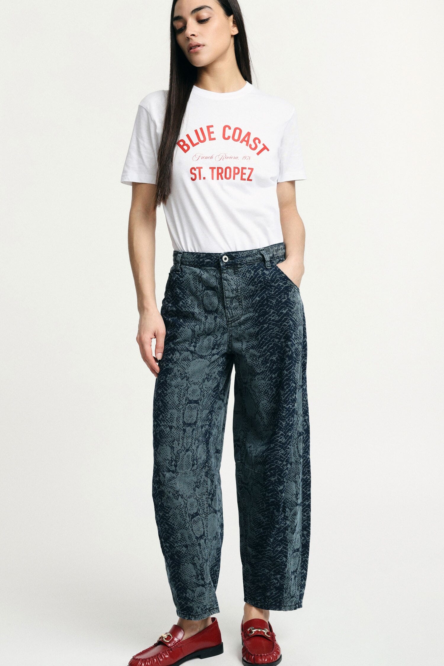 Balloon Jeans Snake Patterned High Waist Please