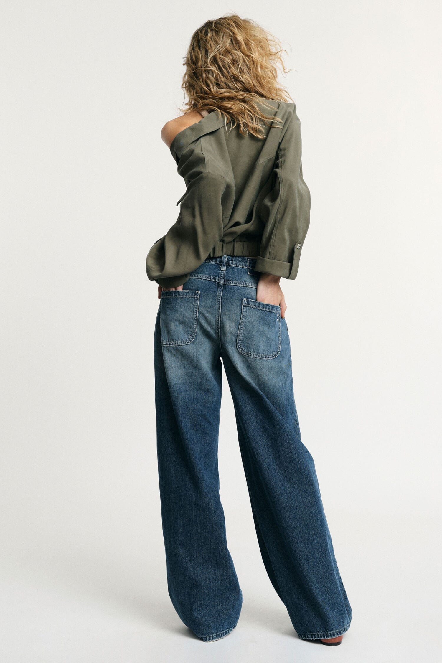 Wide Leg Jeans With Tissue Effect Details Please