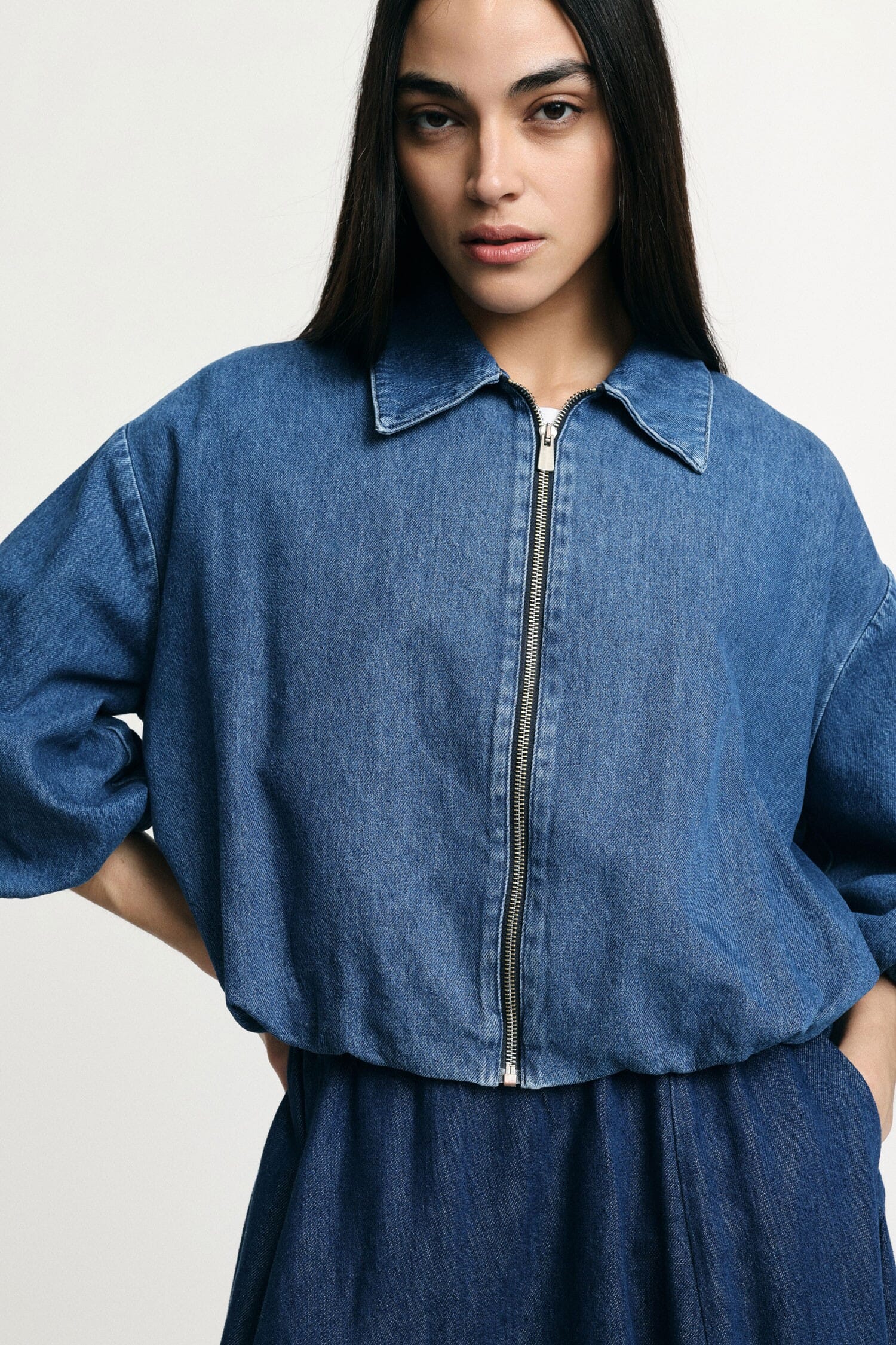 Denim Jacket Corta Con Zip E Maniche Balloon Please