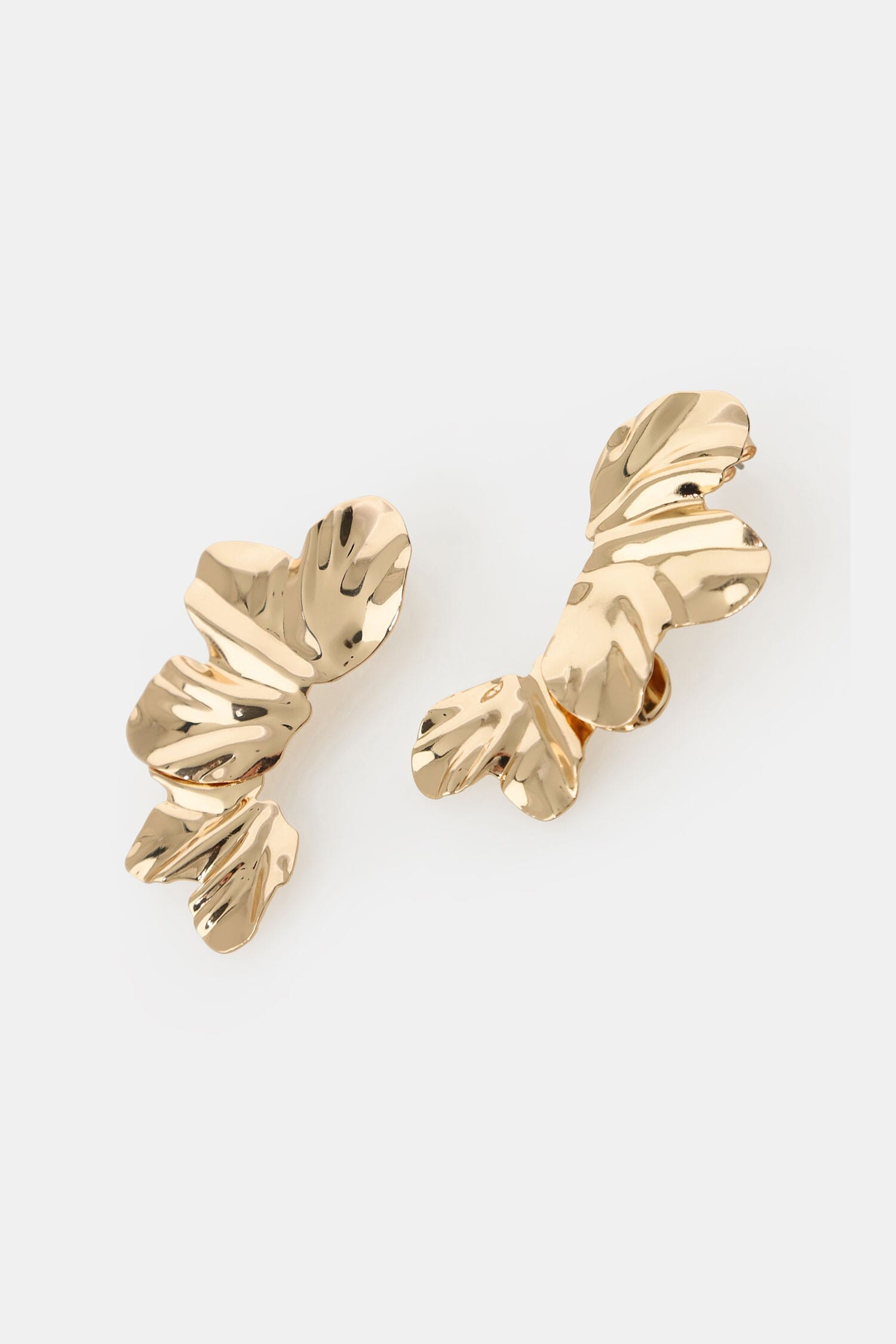 Orecchini Asimmetrici Effetto Foglia Plissettata Dixie