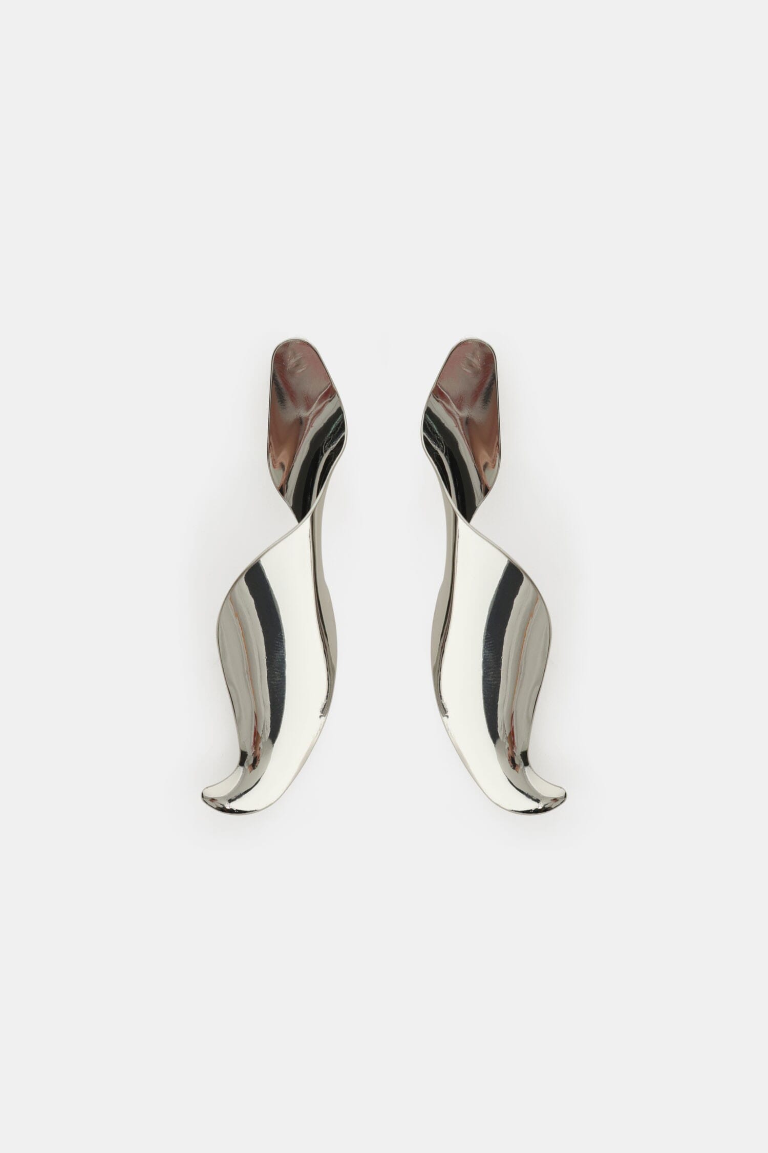 Dixie - Boucles d'oreilles asymétriques brillantes à effet de vague