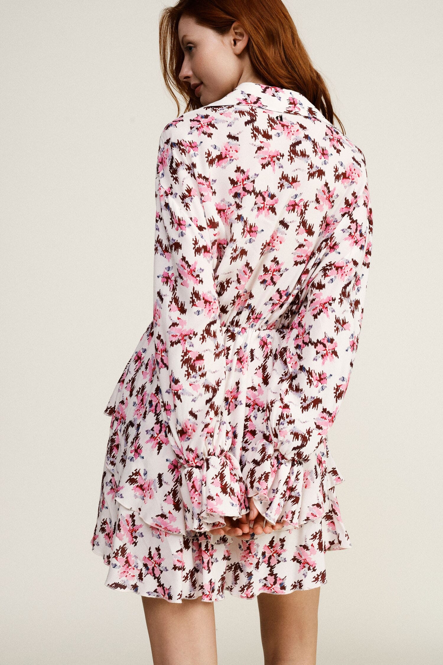 Abito Corto Fantasia Floreale Con Pizzo Dixie