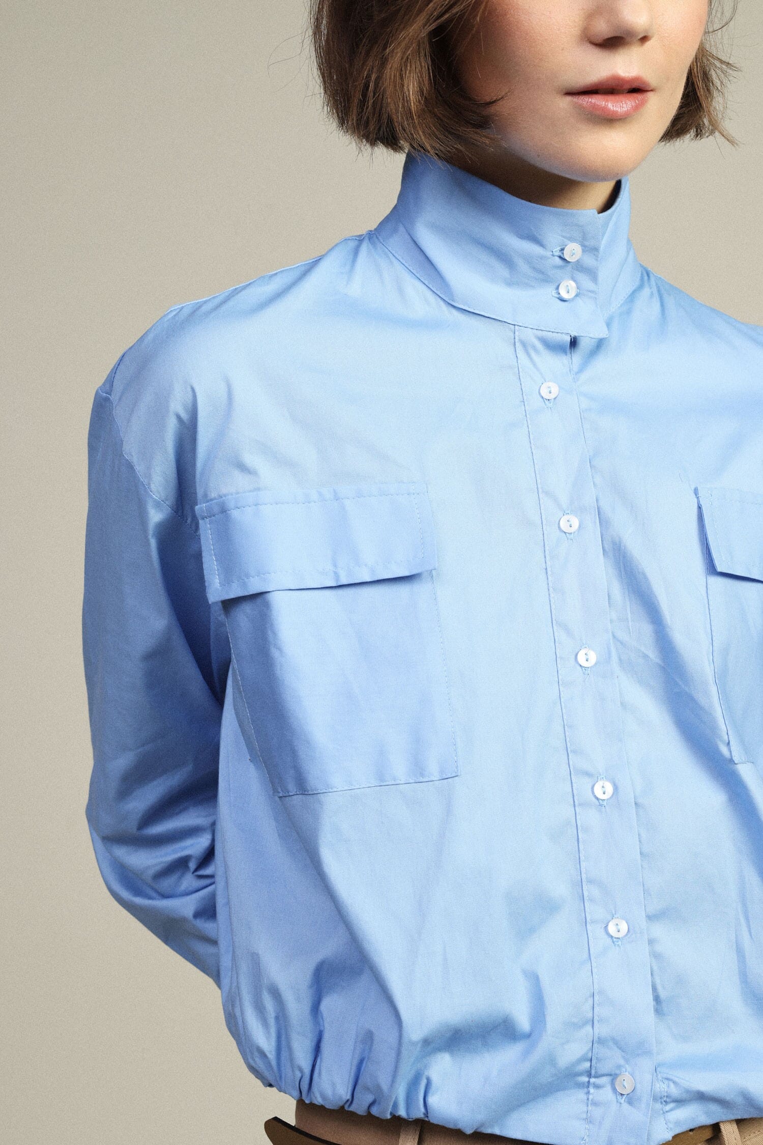 Cropped Shirt With Front Pockets And High Collar Dixie