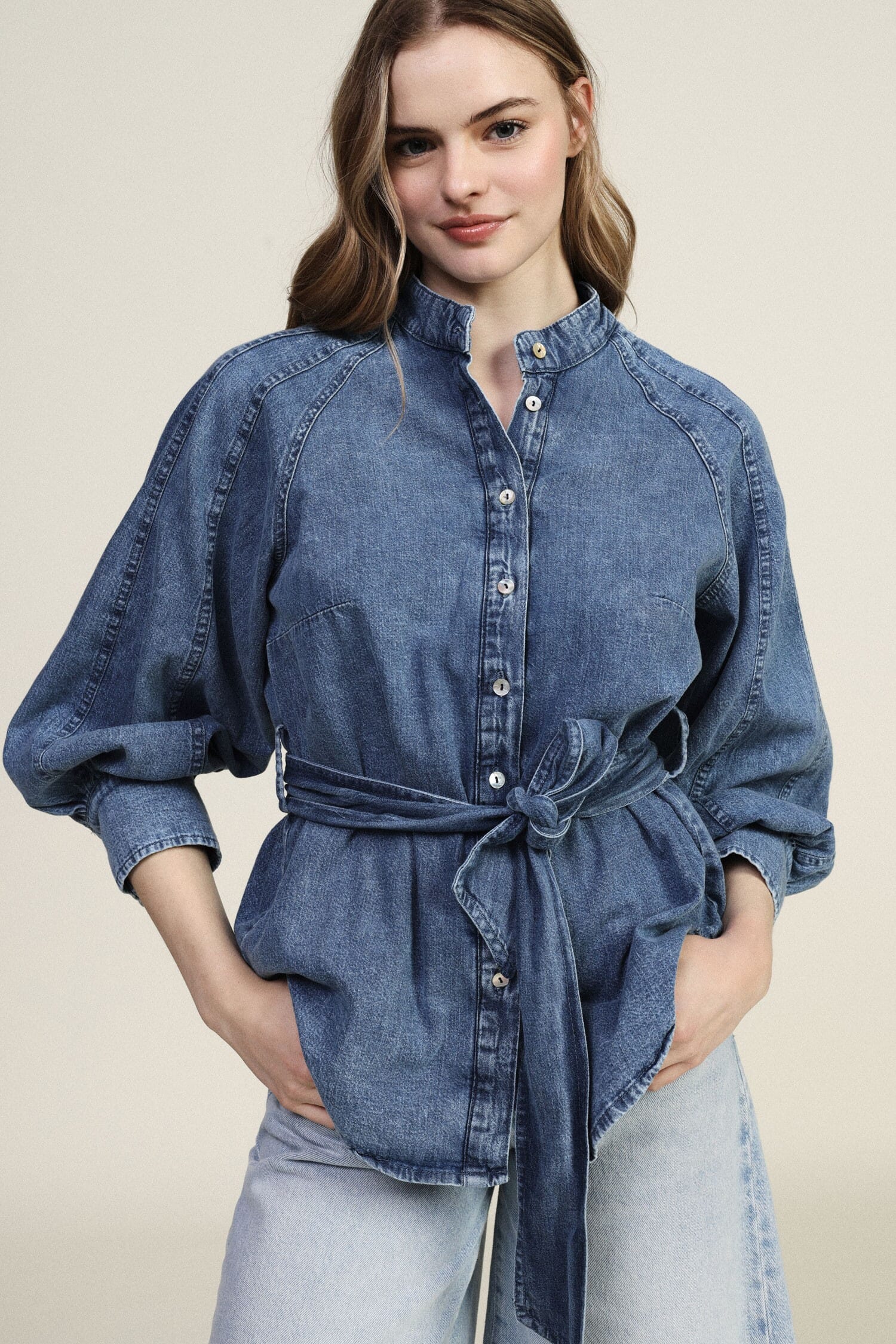 Dixie Shirt With Belt And Mandarin Collar