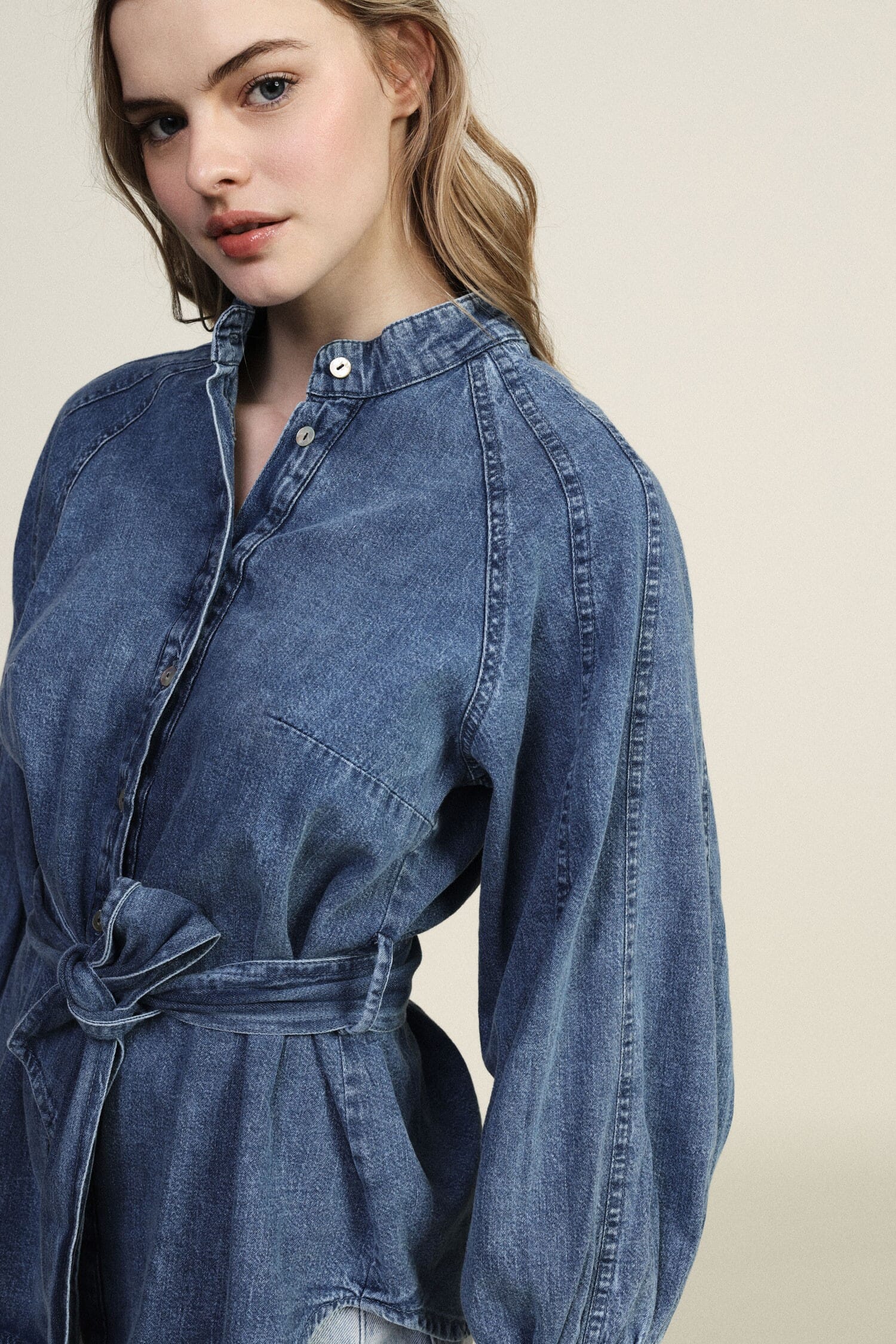 Dixie Shirt With Belt And Mandarin Collar